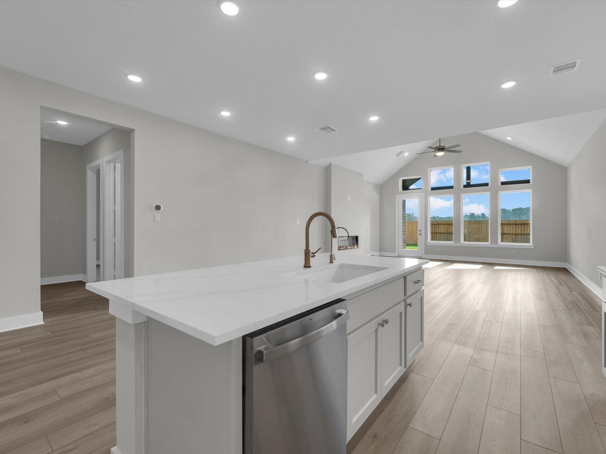 22626 Ruby Forest Rd, Tomball, TX 77377 photo