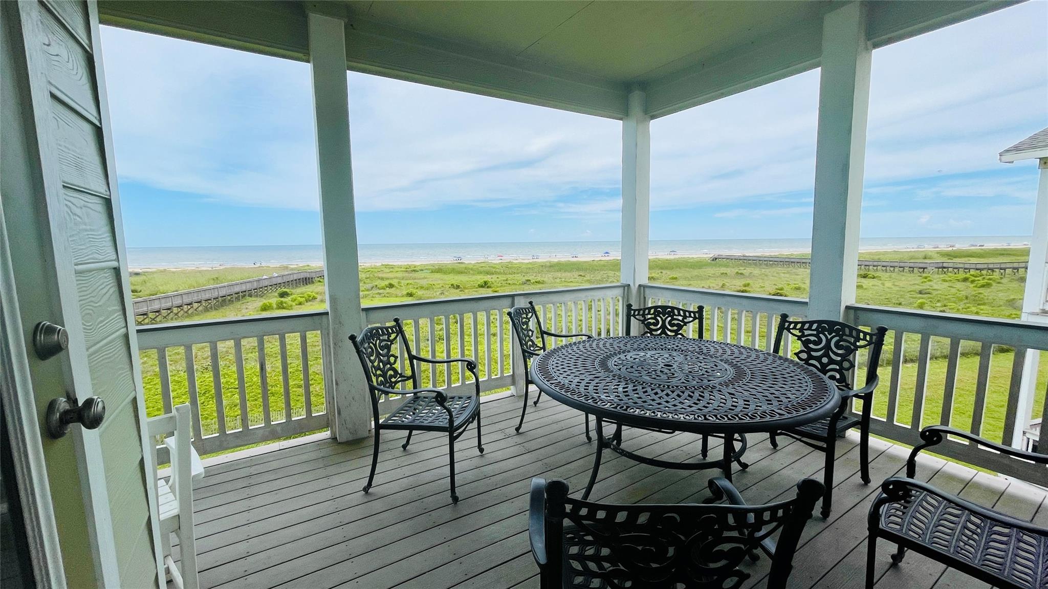 4203 Green Heron Dr, Galveston, TX 77554 photo