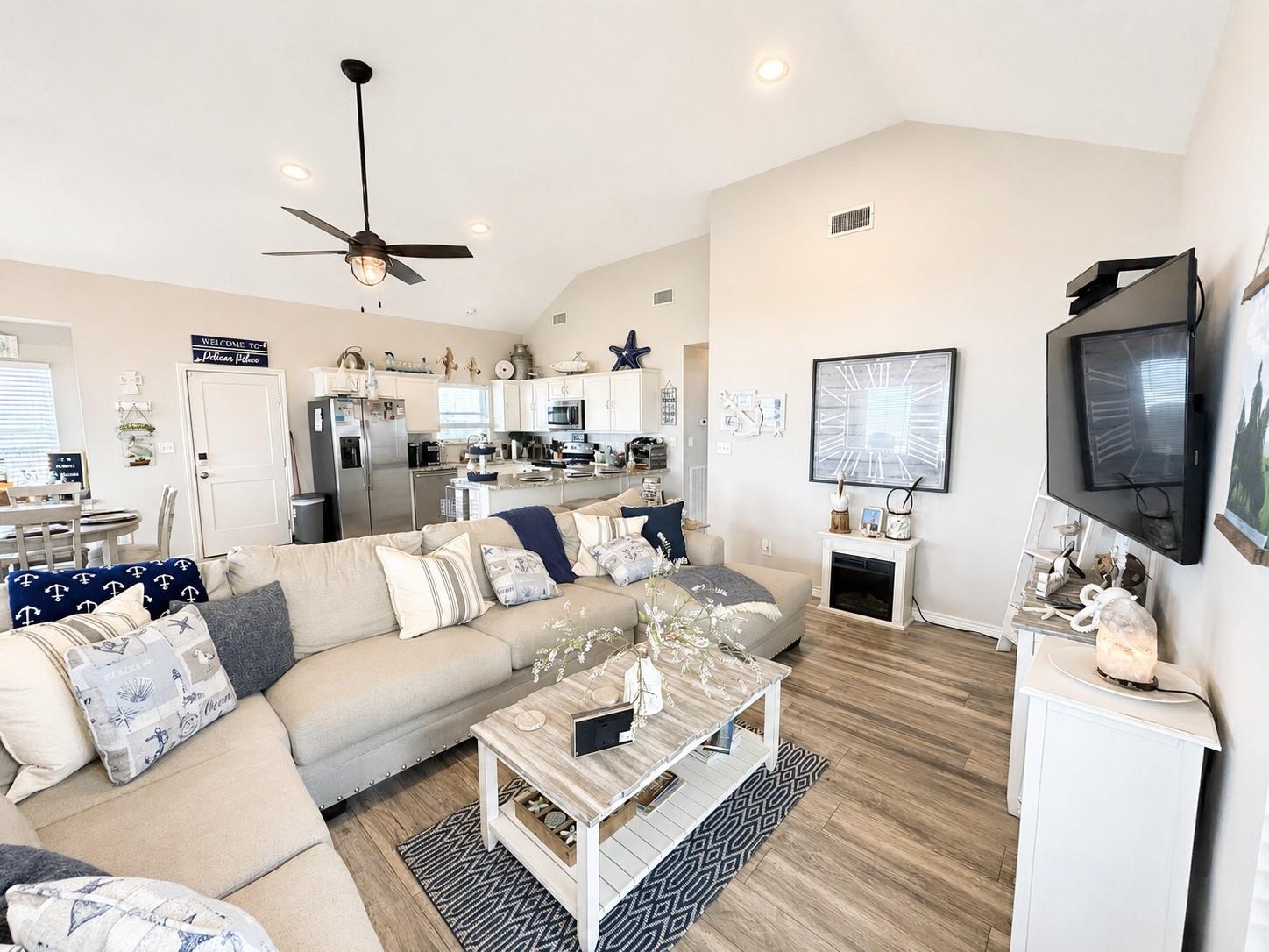 22321 Kennedy Dr, Galveston, TX 77554 photo