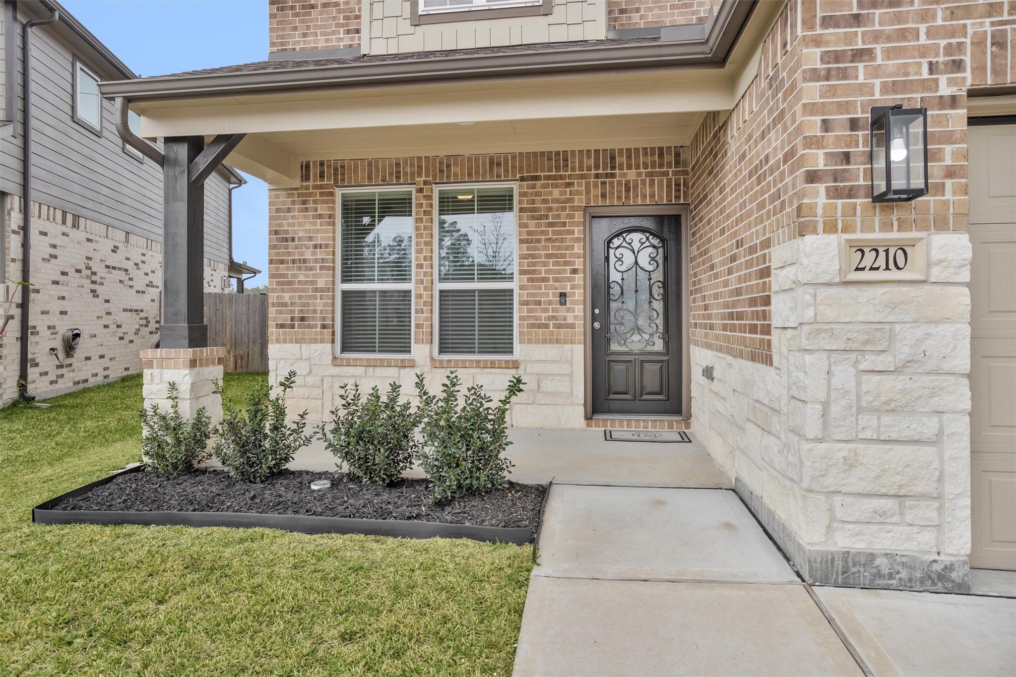 2210 Reed Cave Ln, Spring, TX 77386 photo