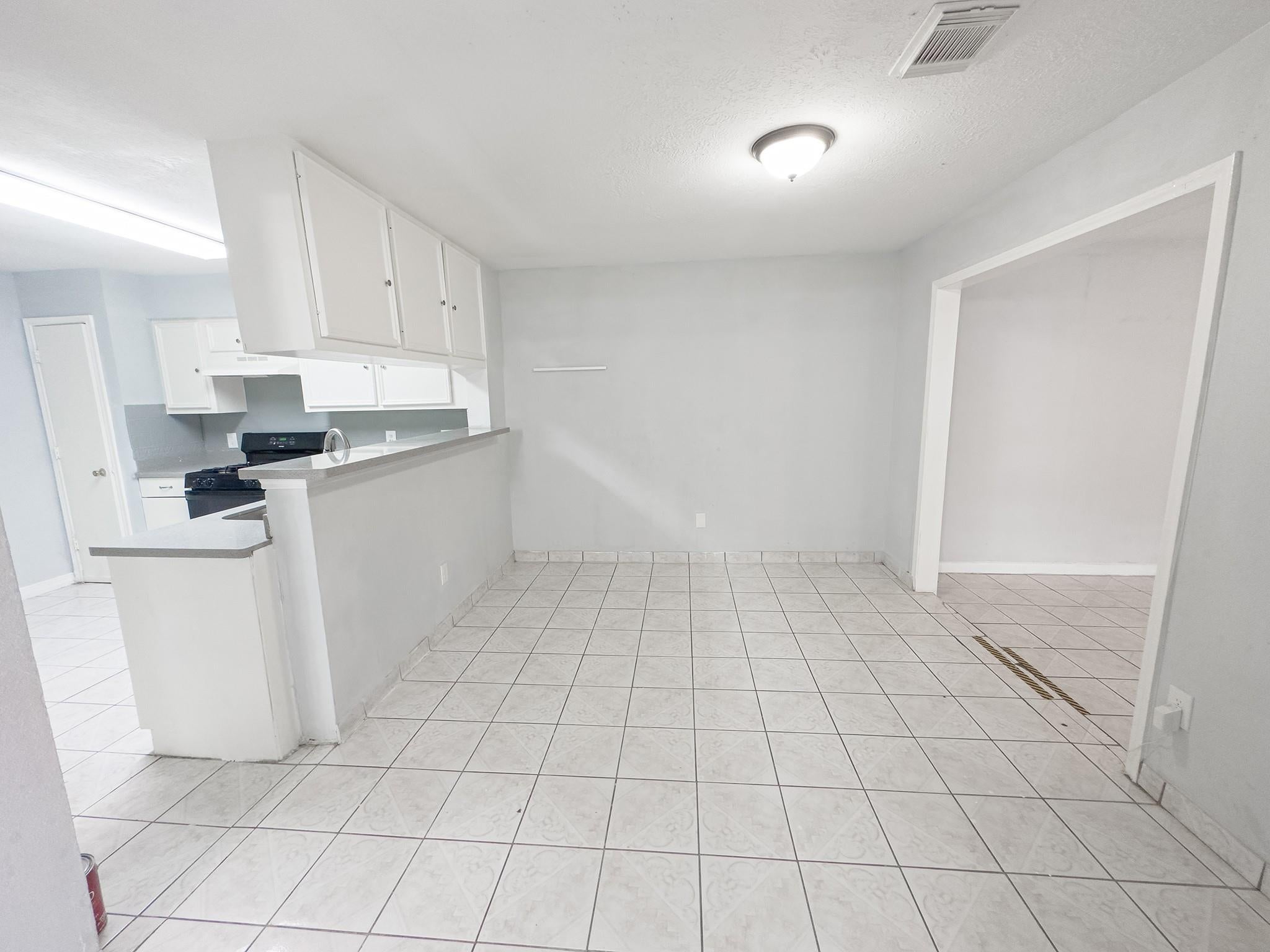 11622 Zarroll Dr, Houston, TX 77099 photo