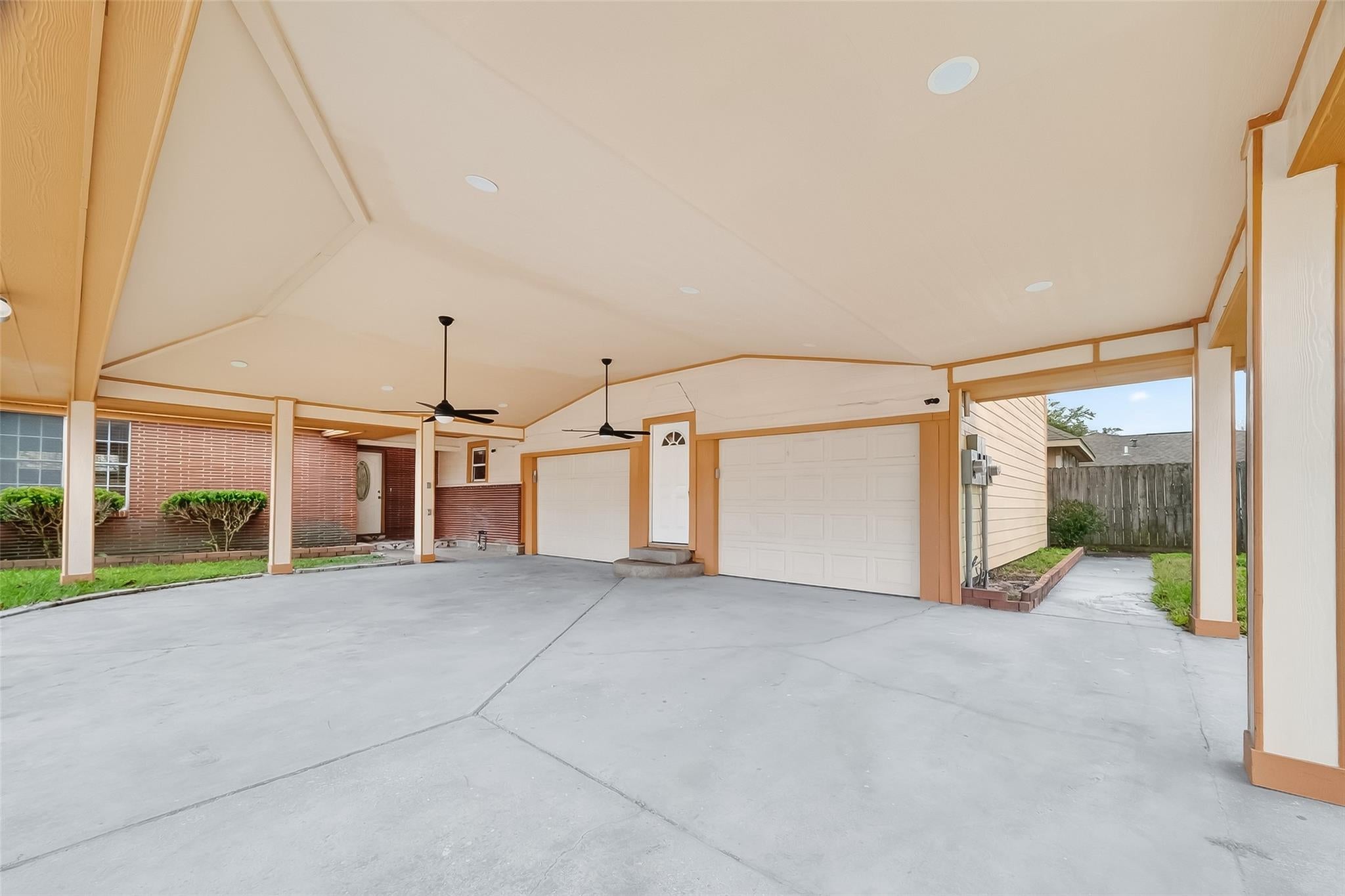 807 Ruth St #805 807, Baytown, TX 77520 photo