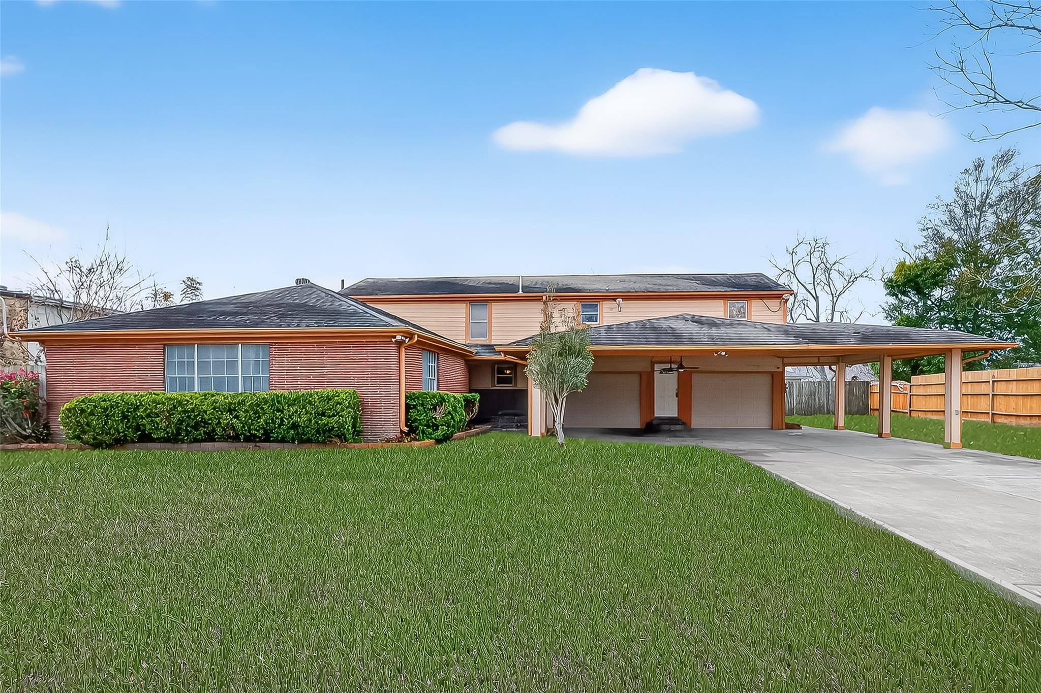 807 Ruth St, Baytown, TX 77520