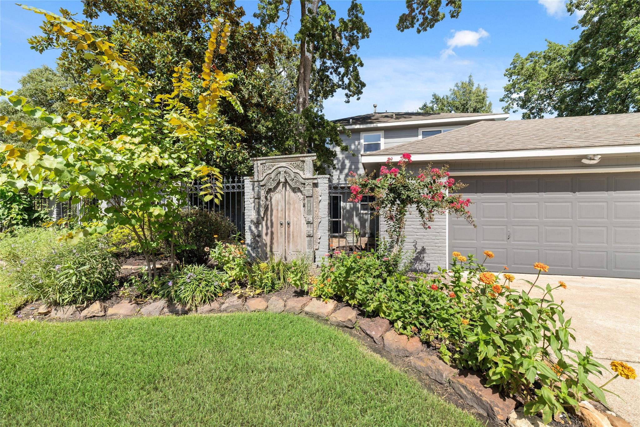 10823 Dunbrook Dr, Houston, TX 77070 photo