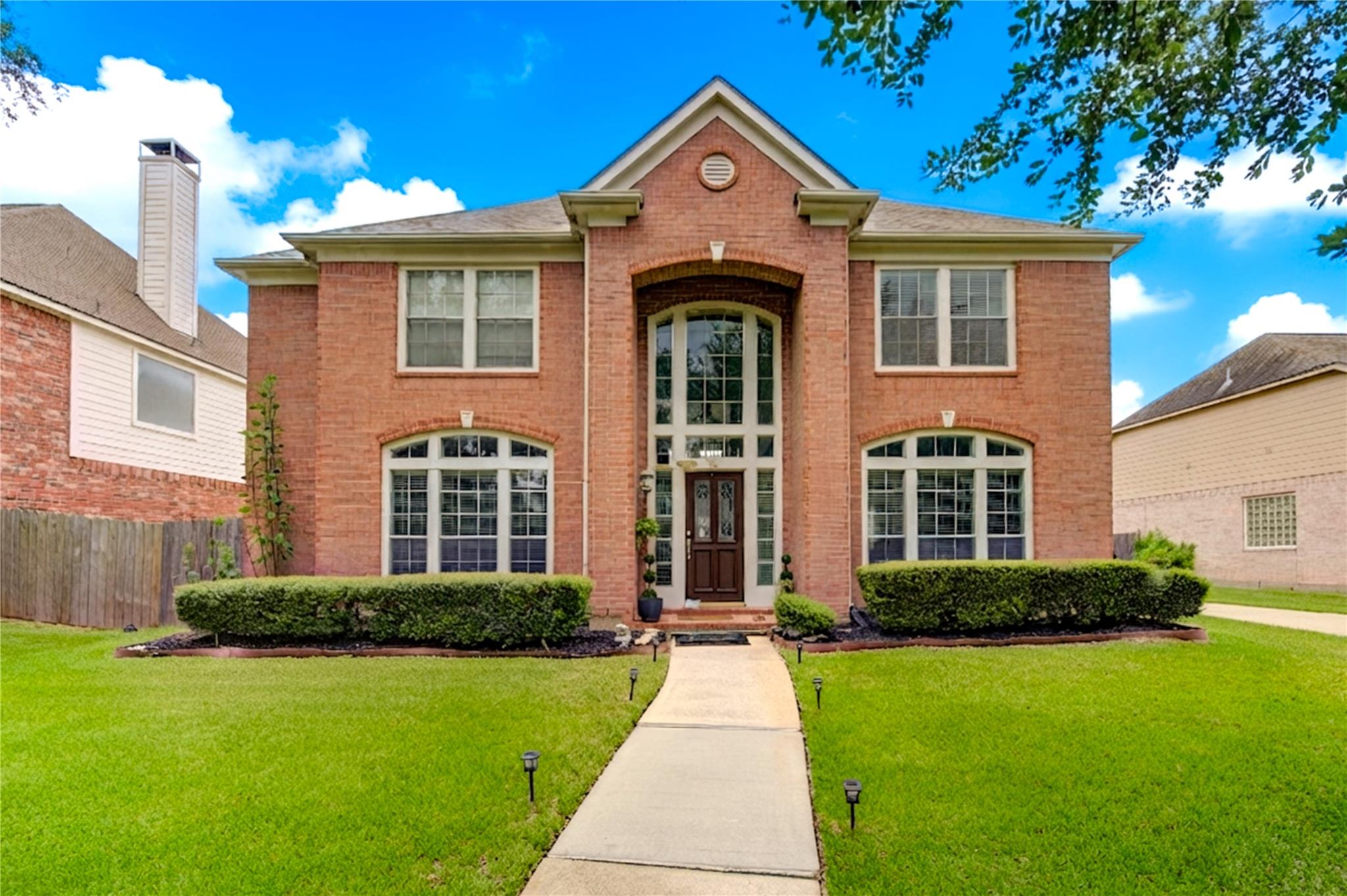 5911 Canyon Brook Ct, Sugar Land, TX 77479 photo
