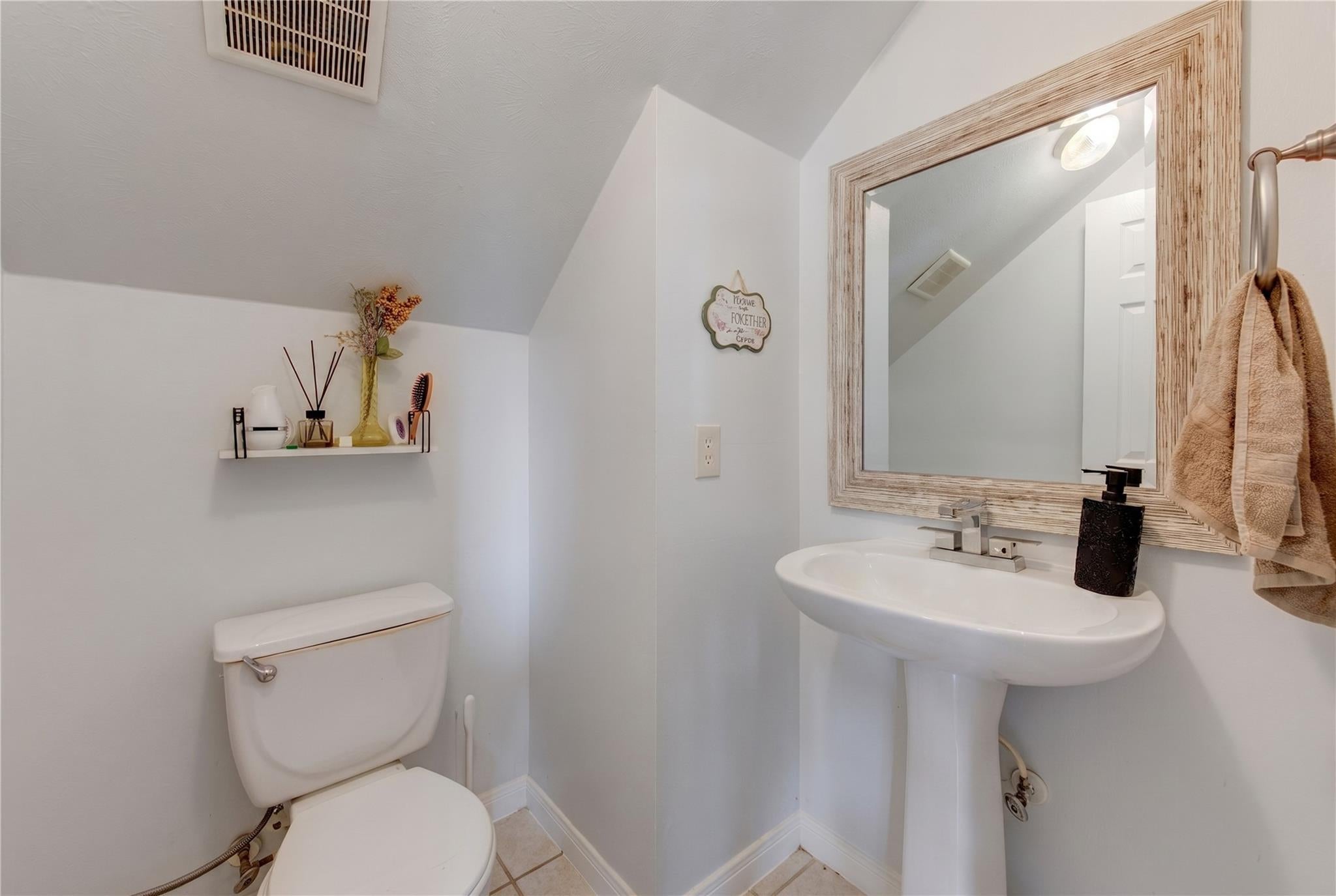 5911 Canyon Brook Ct, Sugar Land, TX 77479 photo
