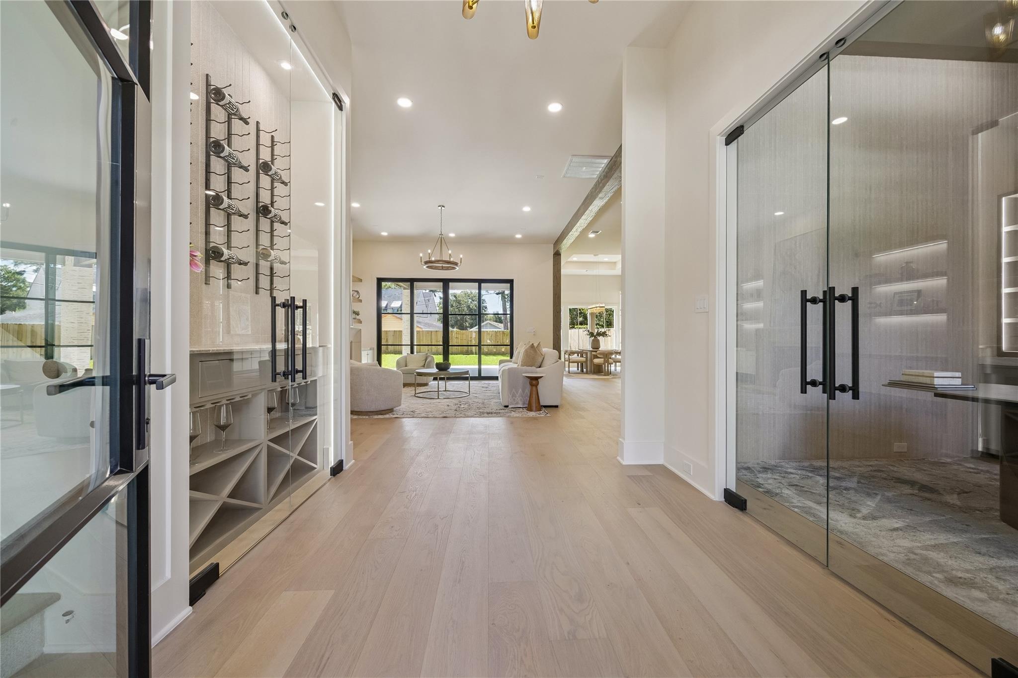 539 W 34 St, Houston, TX 77018 photo