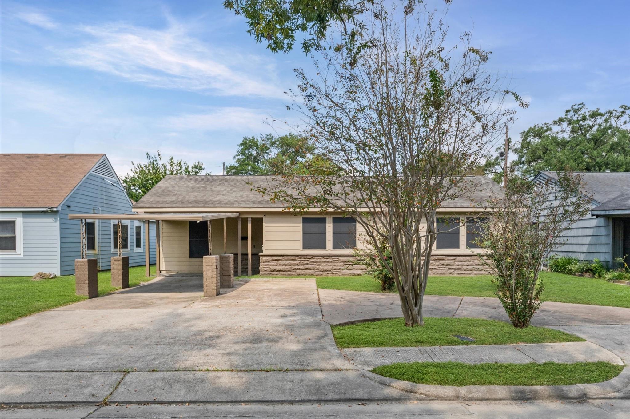 5107 Gren St, Houston, TX 77021