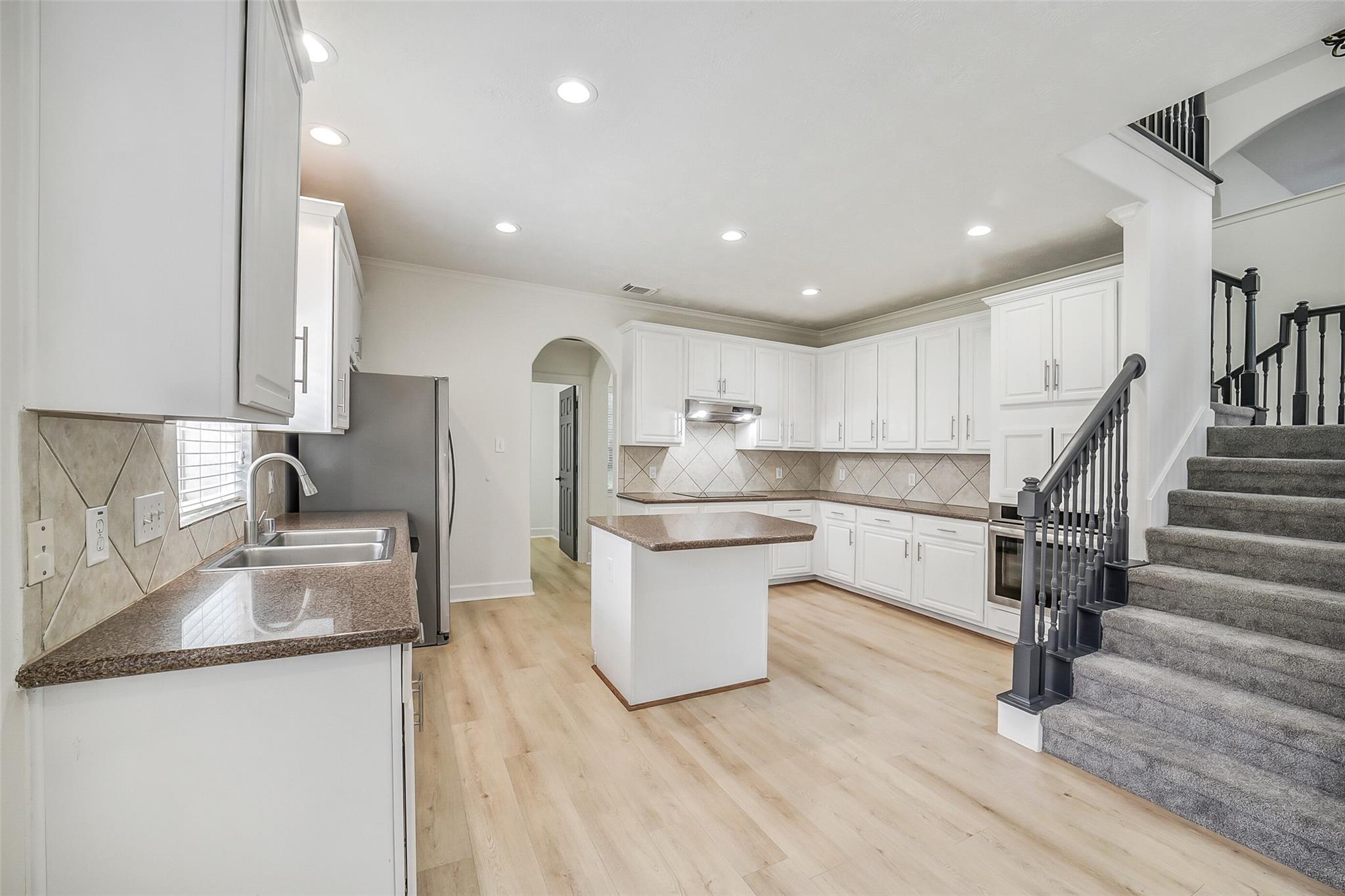 17306 Eagle Ledge Dr, Tomball, TX 77377