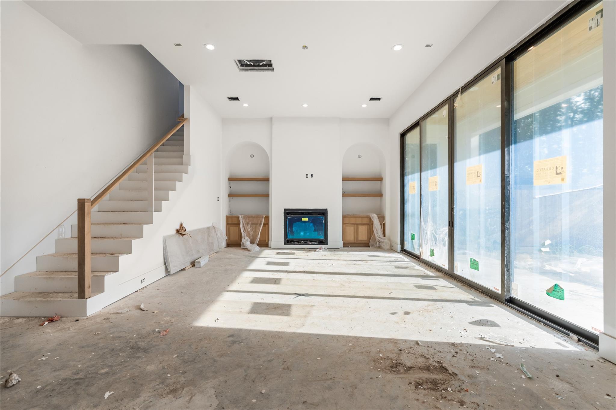 2011 Singleton St, Houston, TX 77008 photo