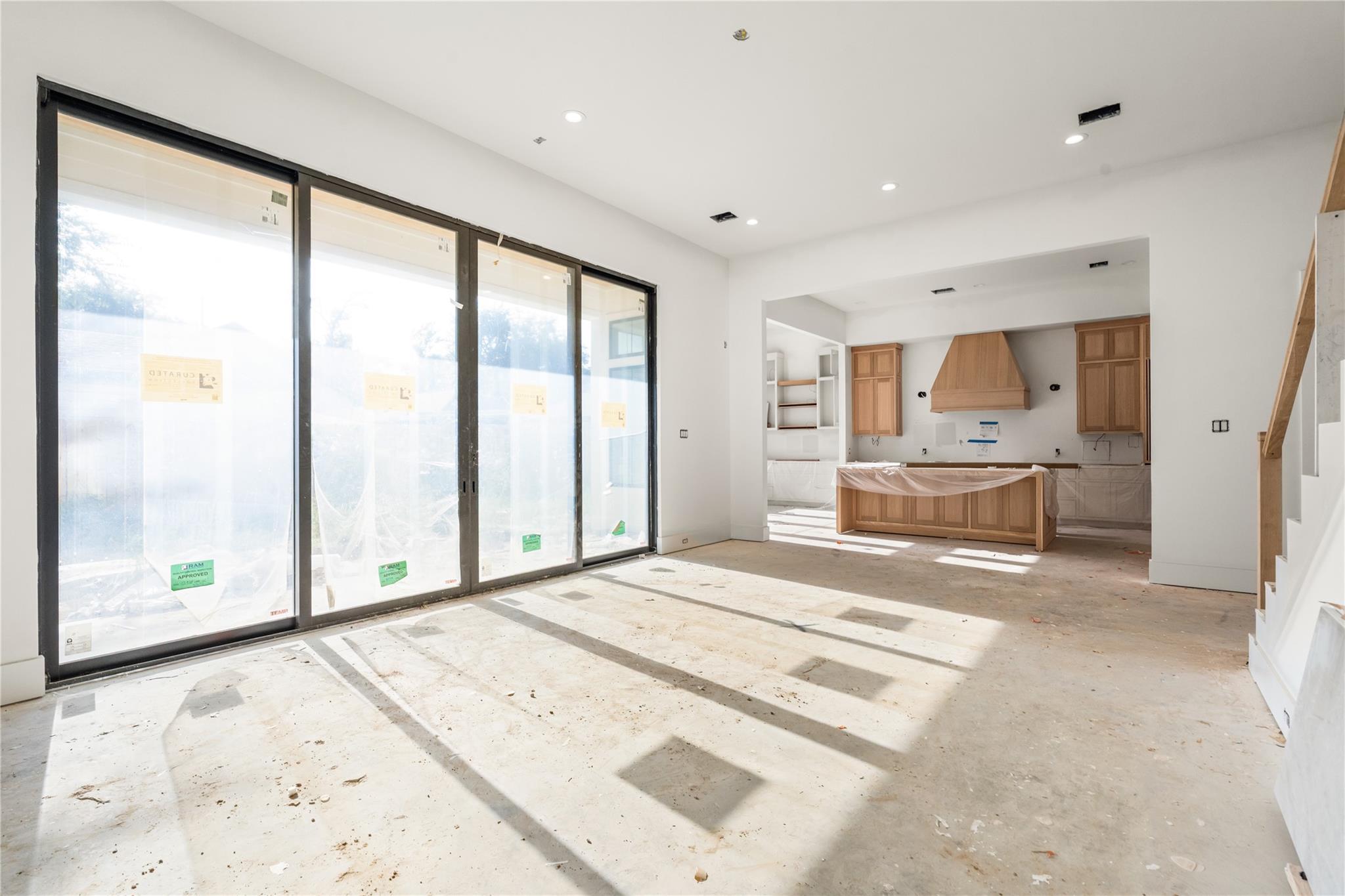 2011 Singleton St, Houston, TX 77008 photo