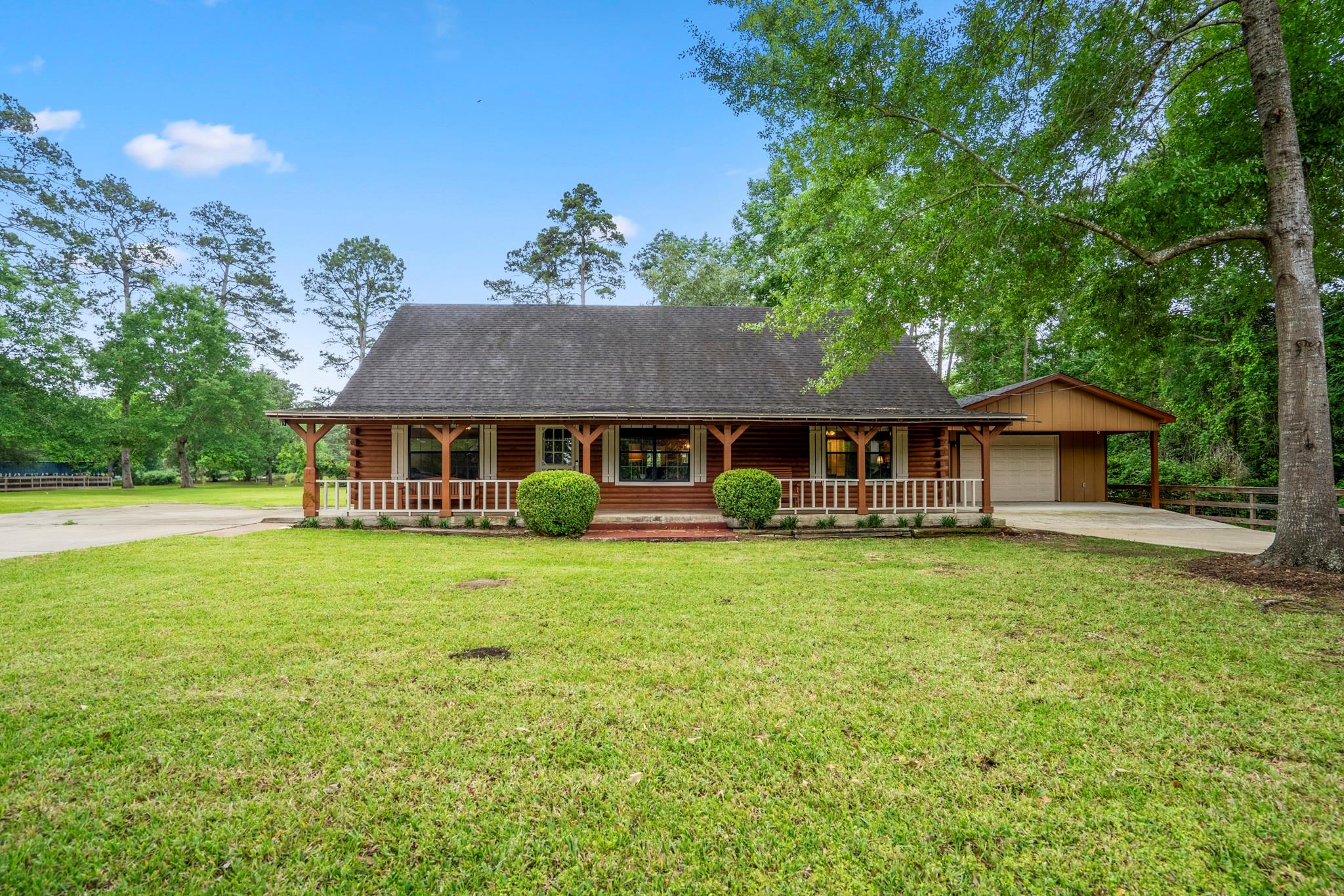 16007 Long Neck Dr, Magnolia, TX 77355