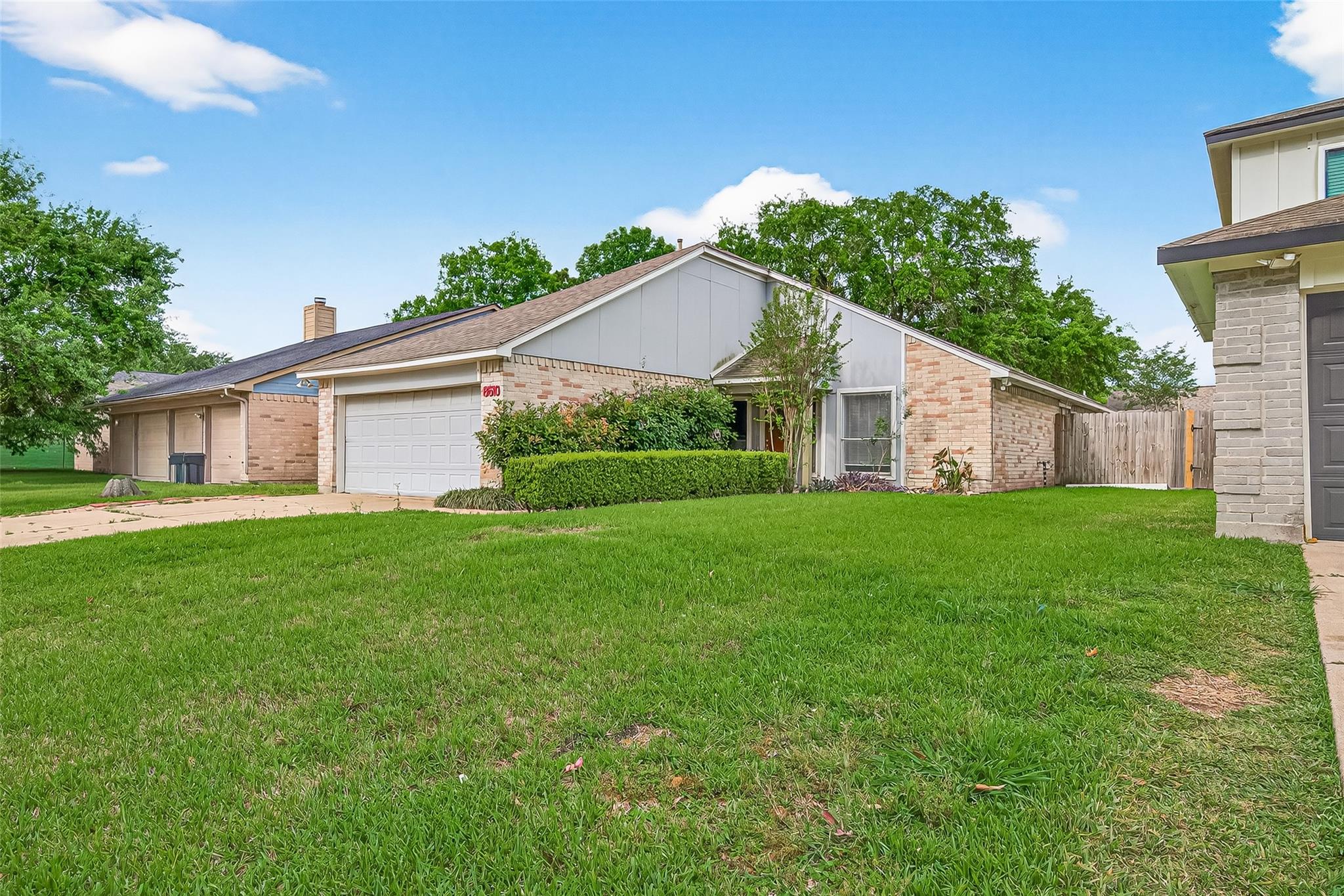 6510 Paso De Sol Dr, Houston, TX 77083 photo