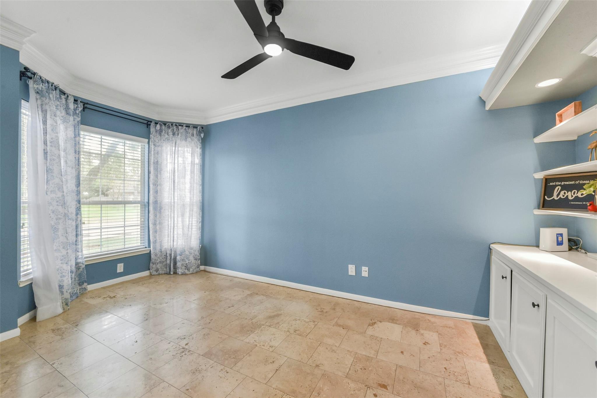 15730 Lake Loop Dr, Cypress, TX 77433 photo