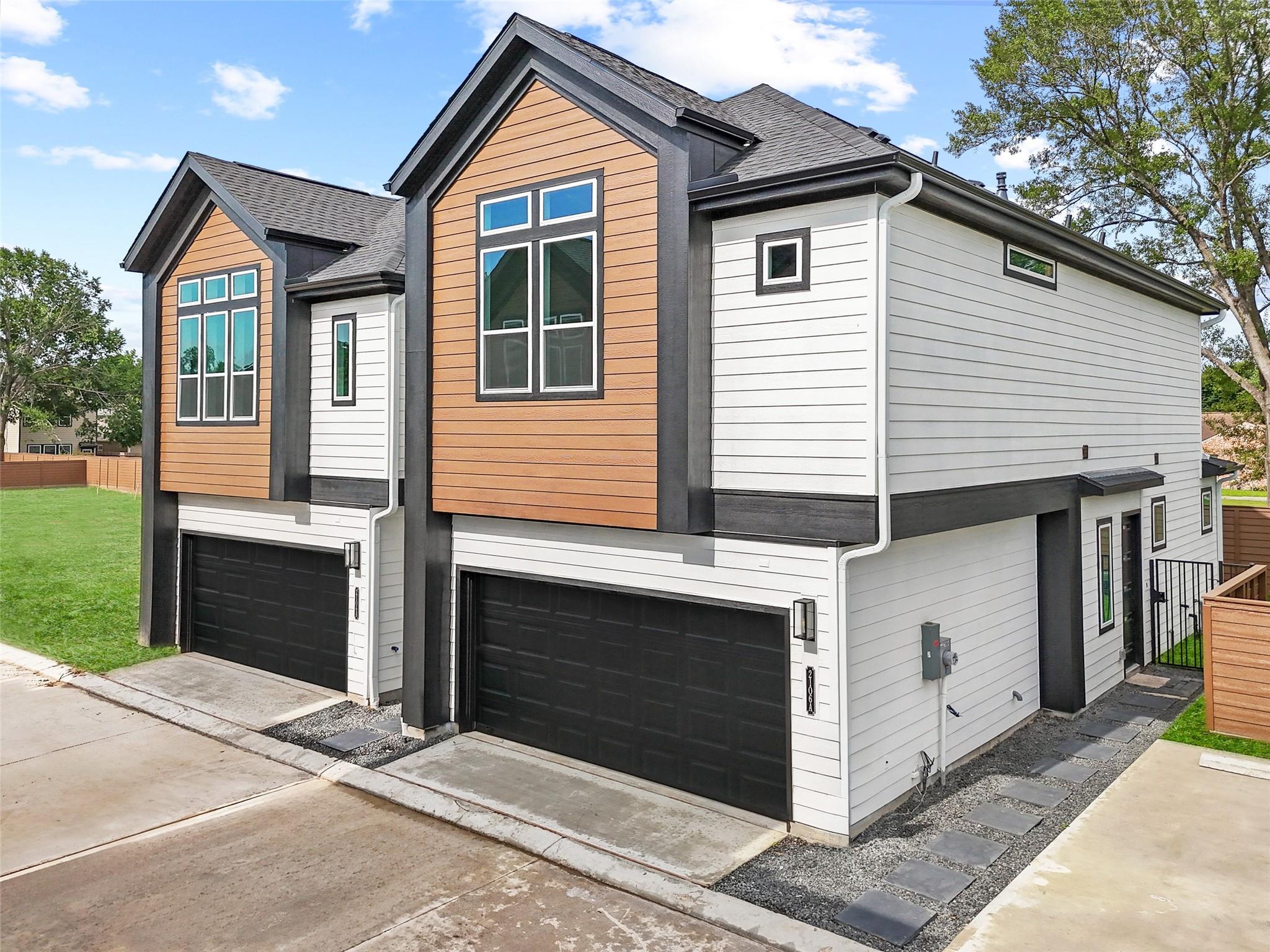 2106 Dewalt St, Houston, TX 77088
