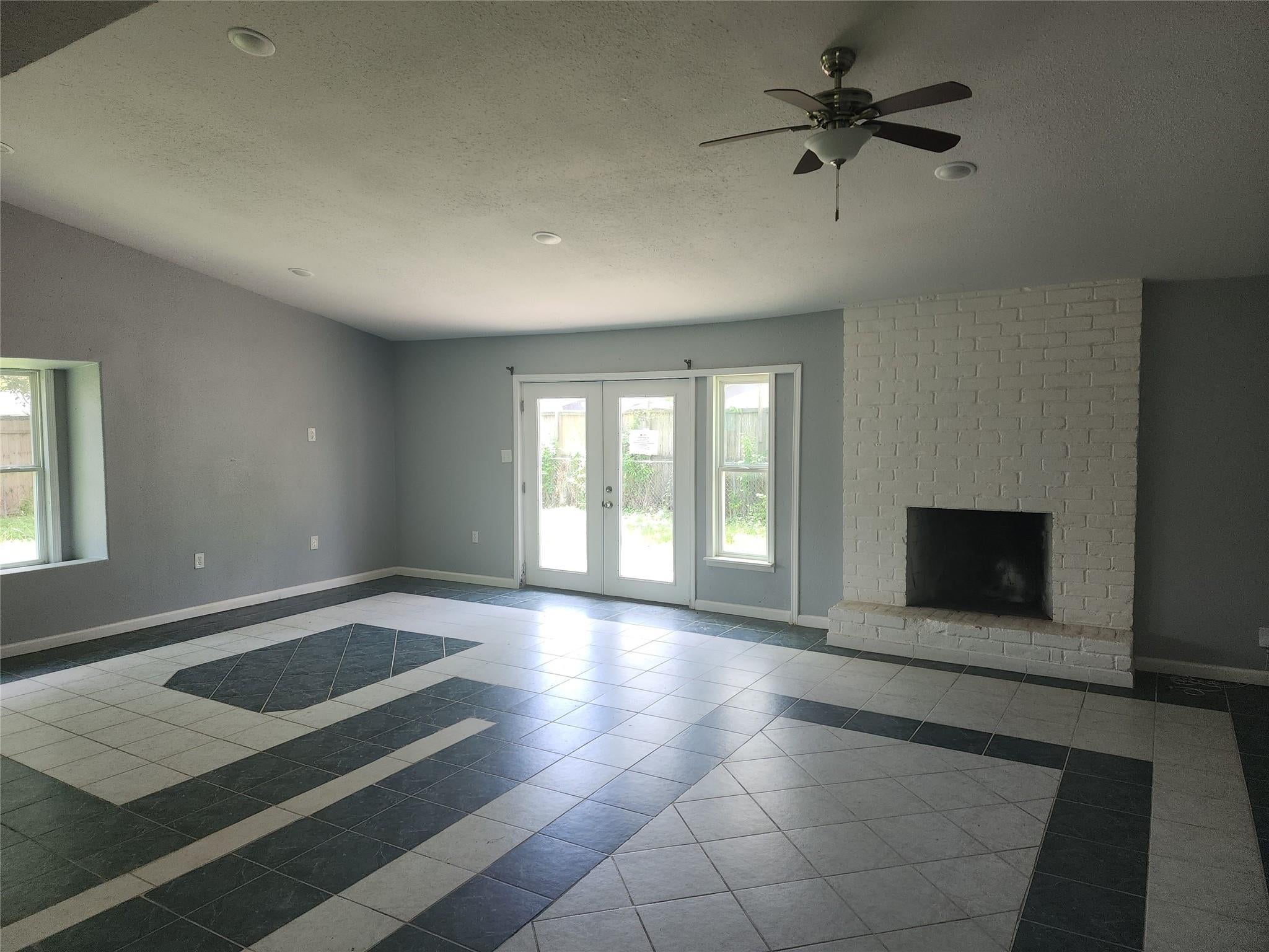 7819 Martin Wood Ln, Houston, TX 77086 photo
