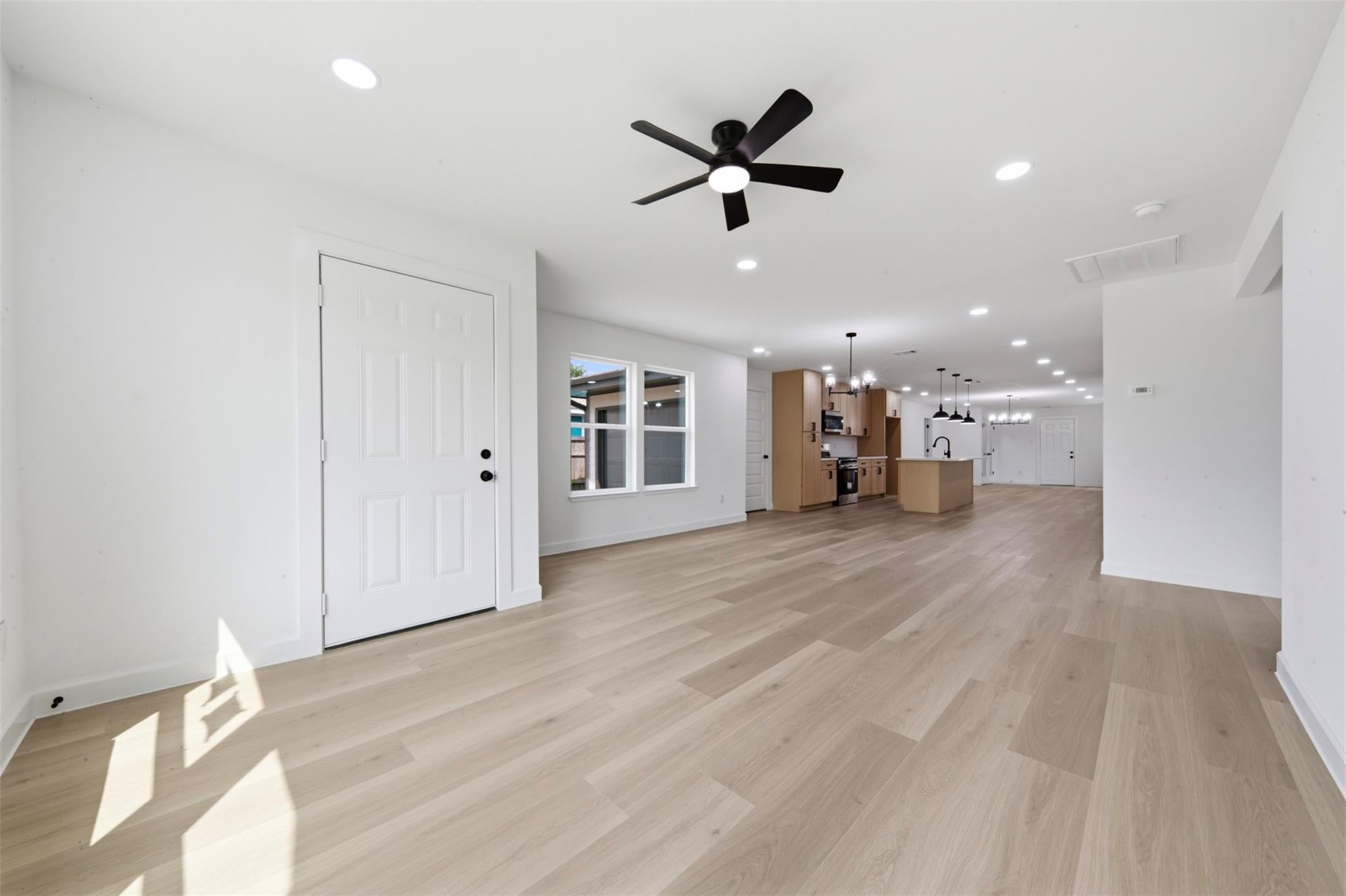2403 Raymond St, Pasadena, TX 77506 photo