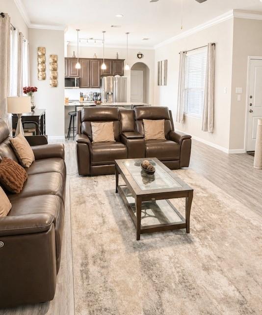 915 Lakeland Cir, Rosharon, TX 77583 photo
