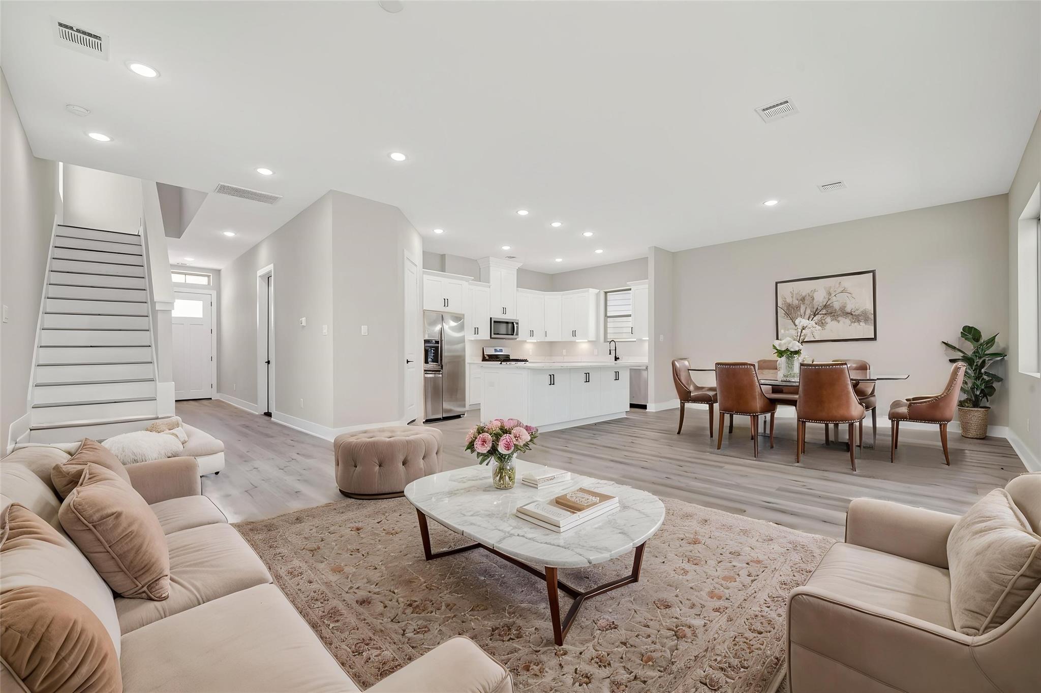 4902 Wunder Way, Houston, TX 77069 photo