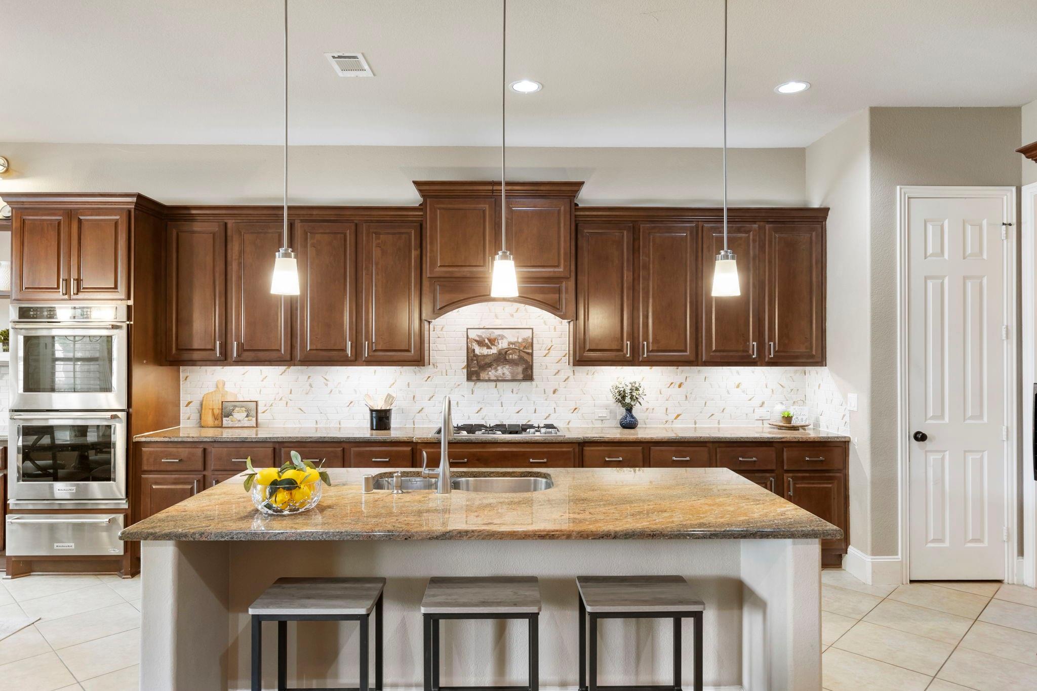99 N Almondell Cir, The Woodlands, TX 77354 photo