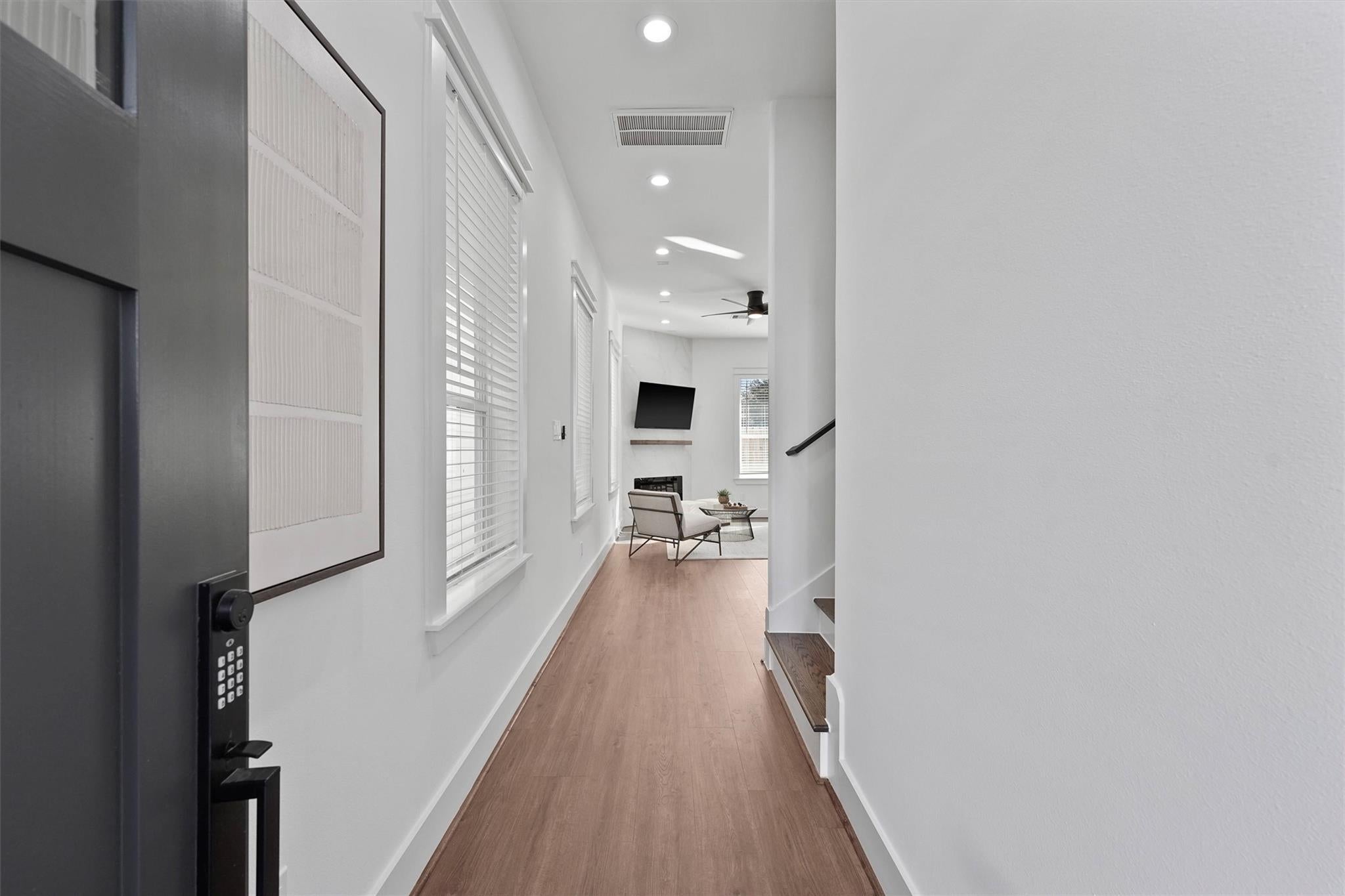 6128 Endeavor Heights Rd, Houston, TX 77091 photo