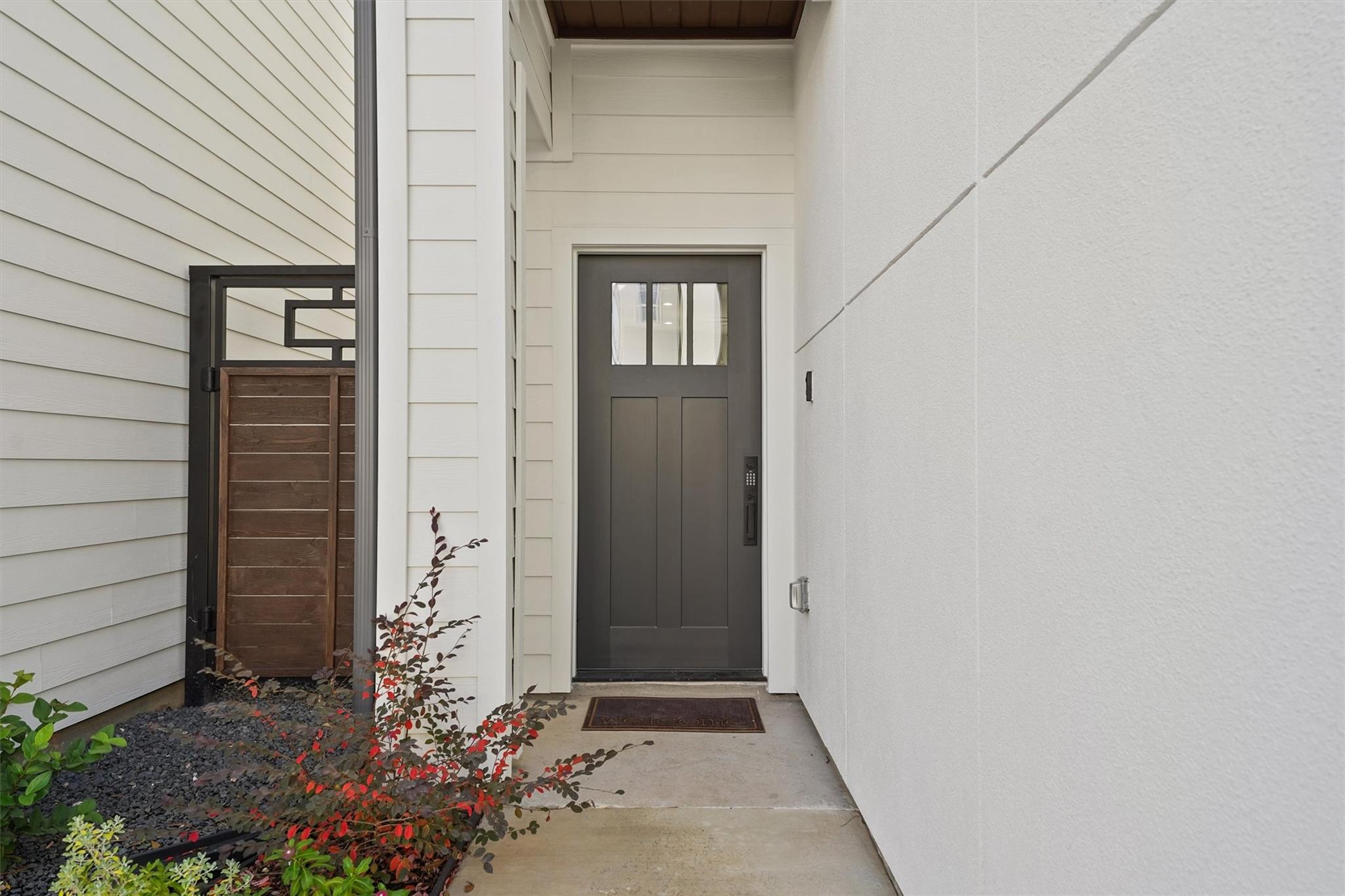 6128 Endeavor Heights Rd, Houston, TX 77091 photo