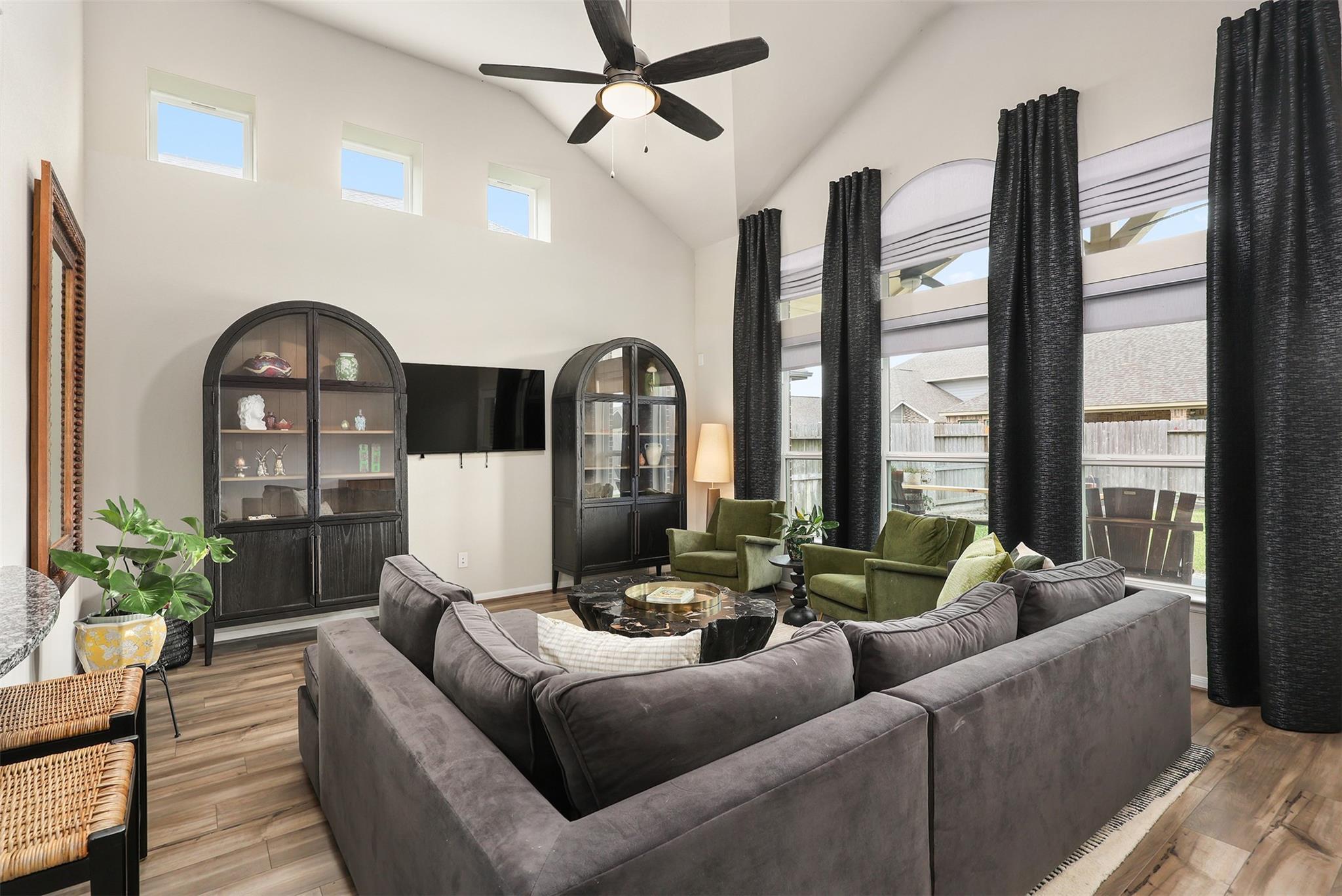 2509 Ocean Key Dr, Texas City, TX 77568