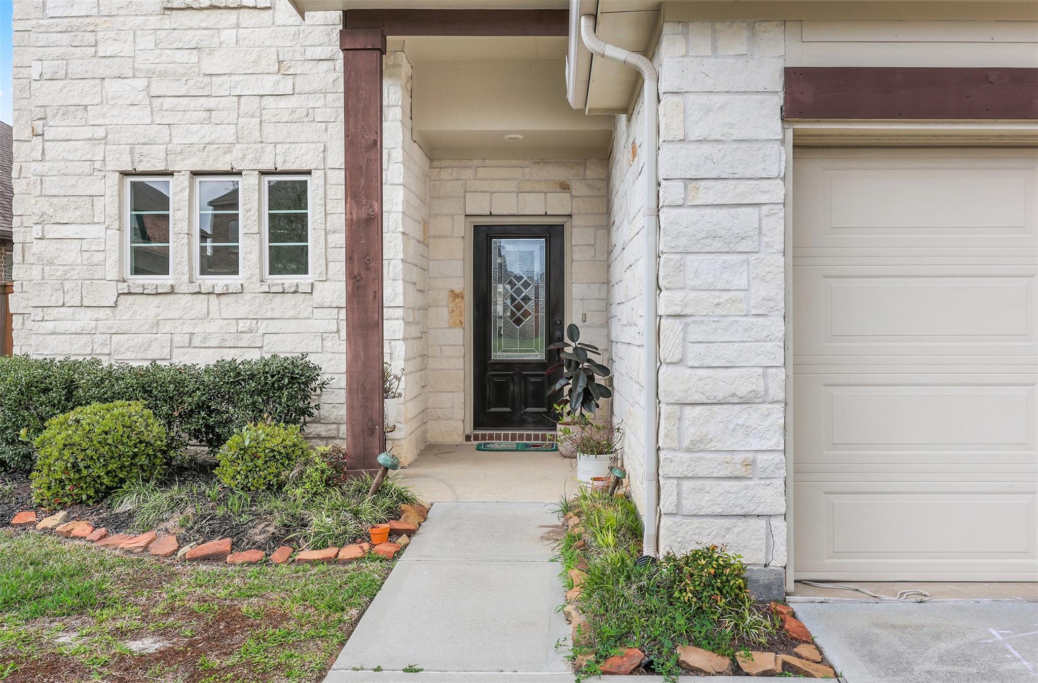 2509 Ocean Key Dr, Texas City, TX 77568 photo