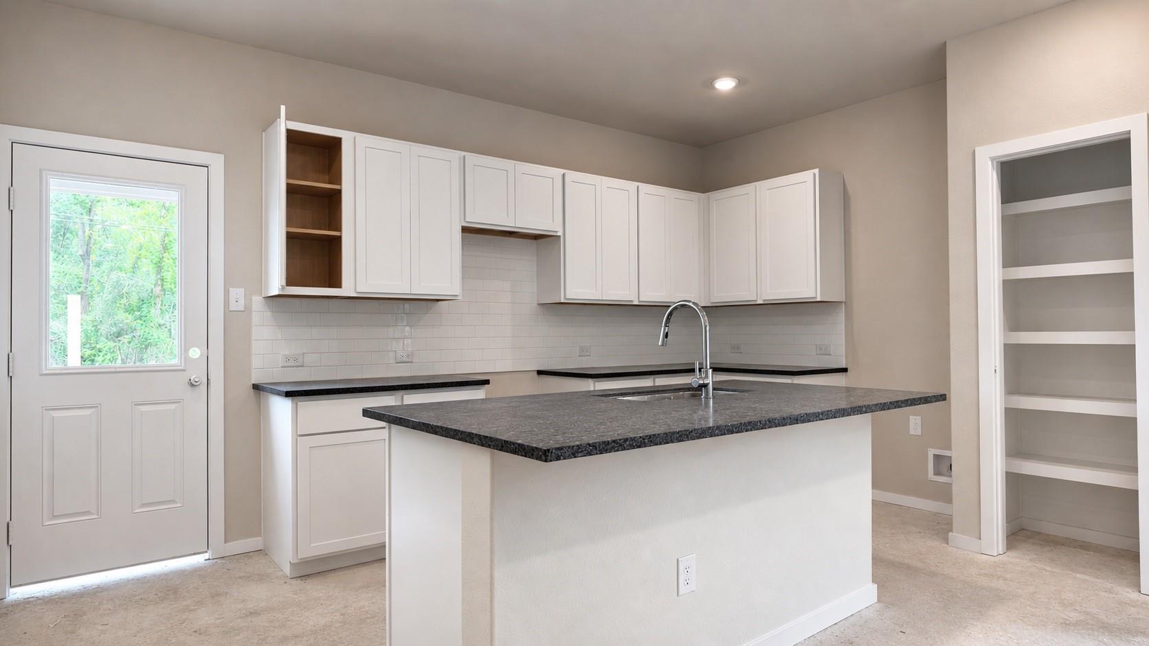 1715 Palomino Gold Trl, Crosby, TX 77532 photo