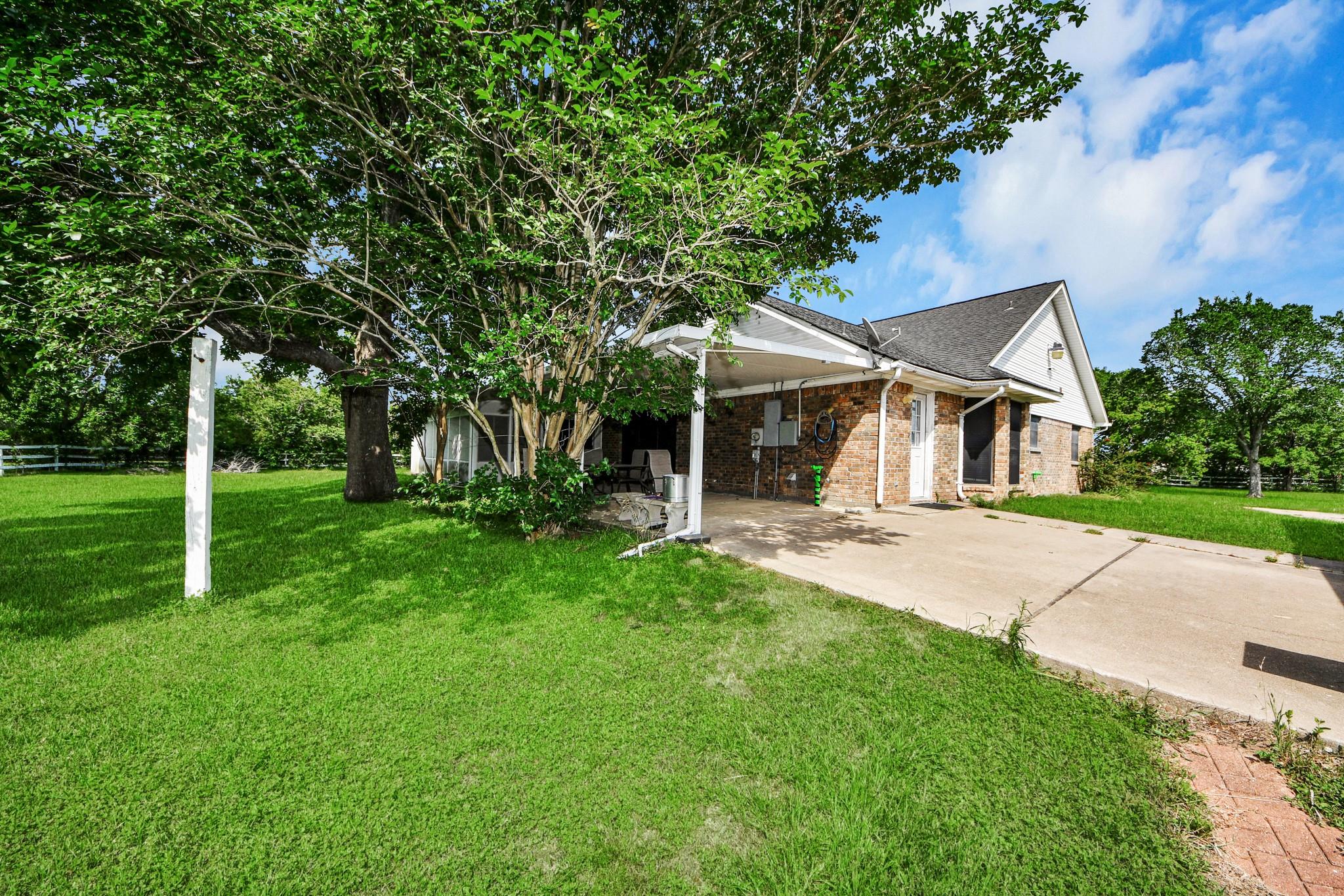 12746 Roy Rd, Pearland, TX 77581 photo