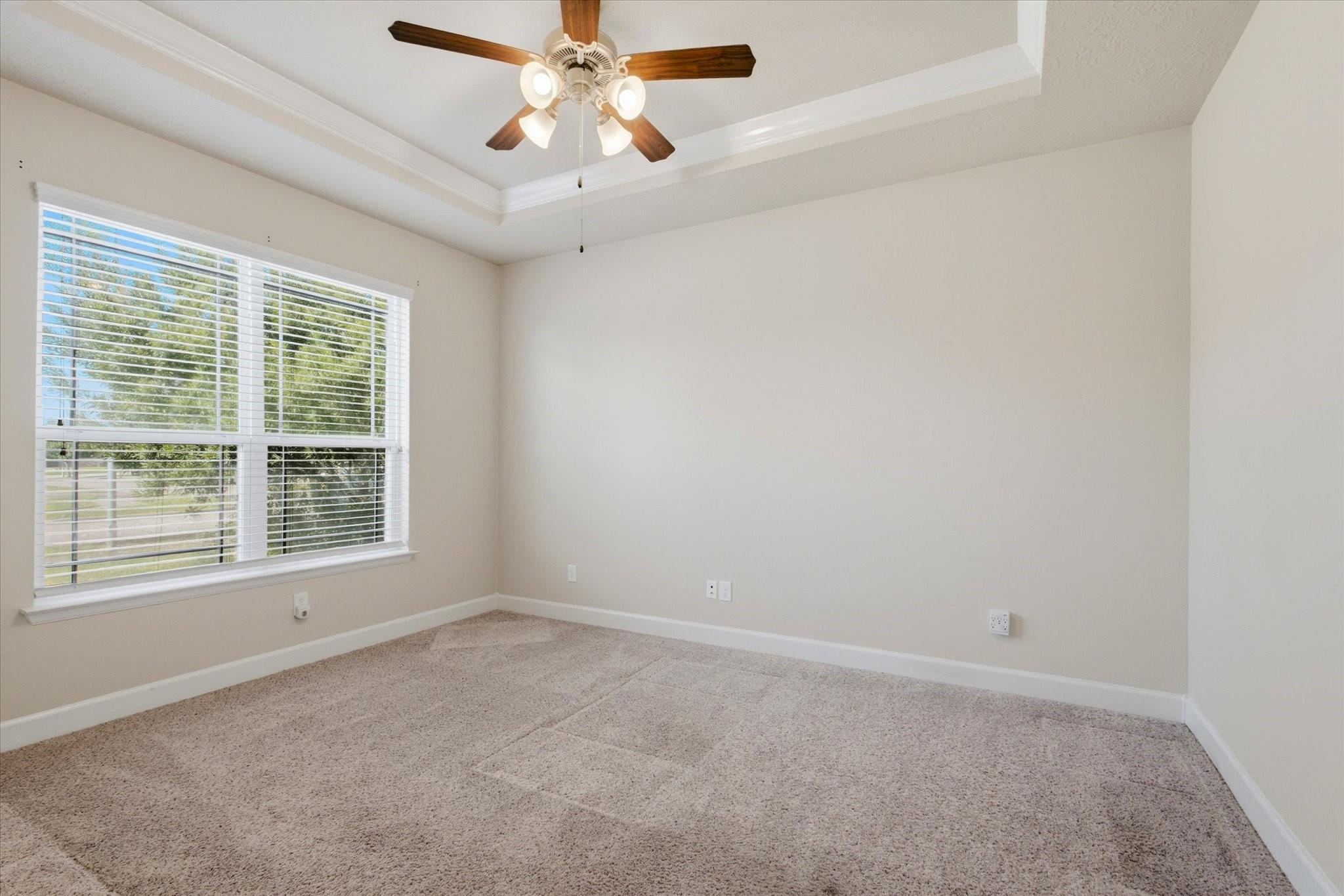 13930 Hawthorne Cir, Mont Belvieu, TX 77523 photo