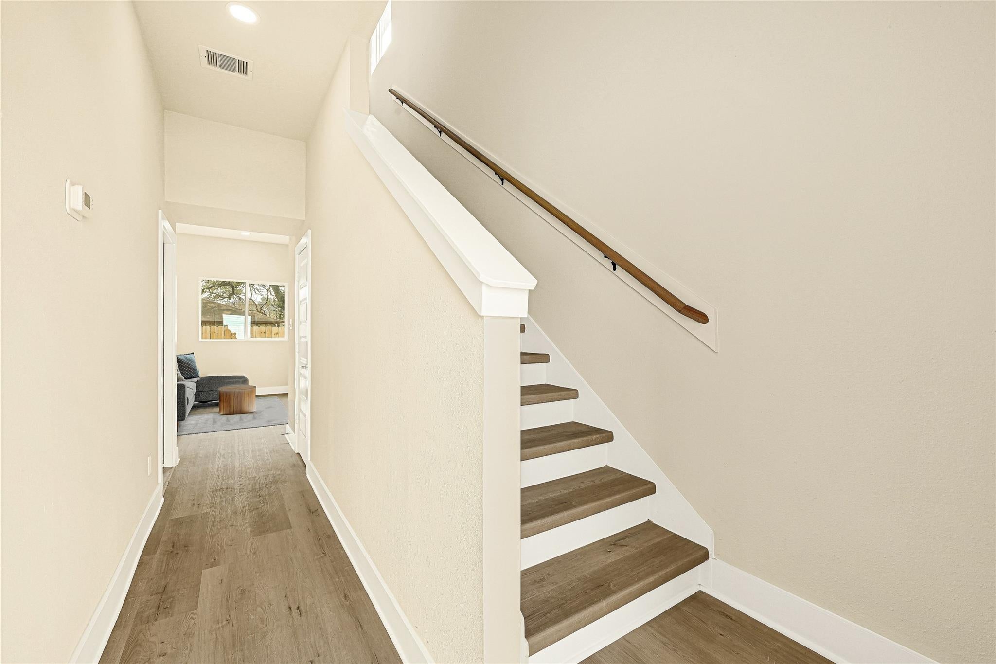 704 Savonna, Houston, TX 77076 photo