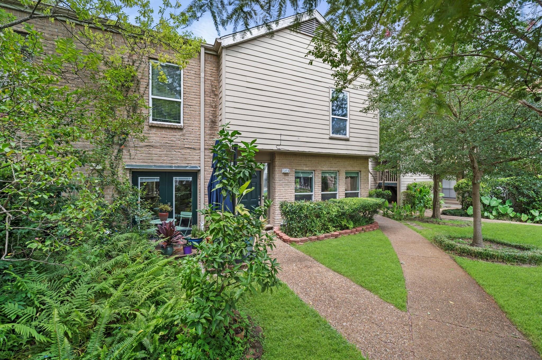2100 Tanglewilde St #373, Houston, TX 77063 photo