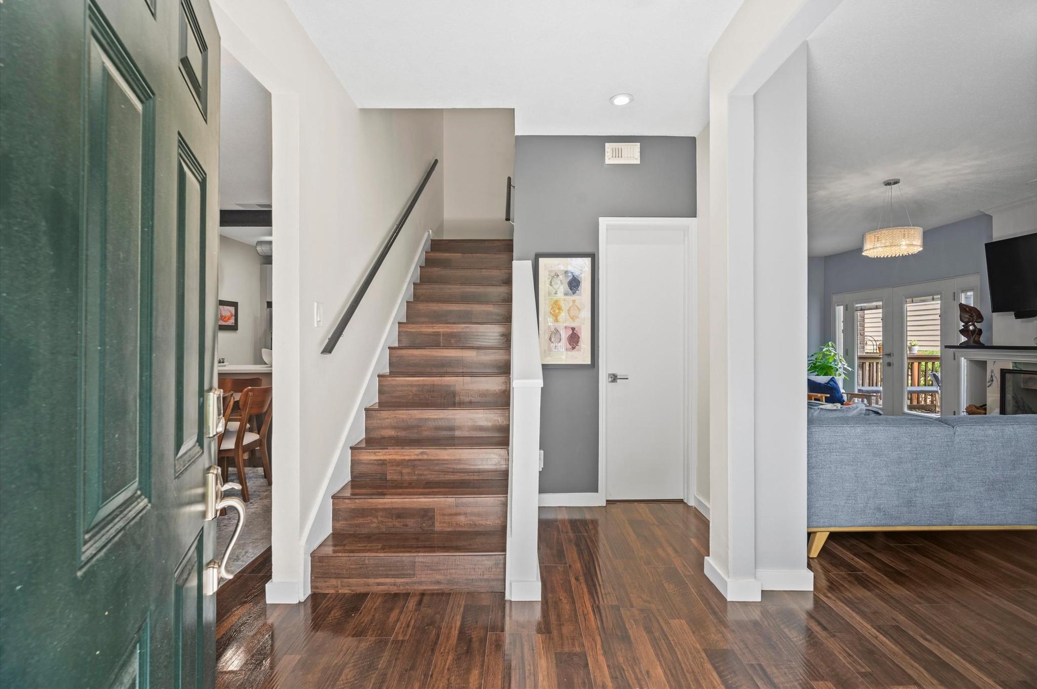 2100 Tanglewilde St #373, Houston, TX 77063 photo