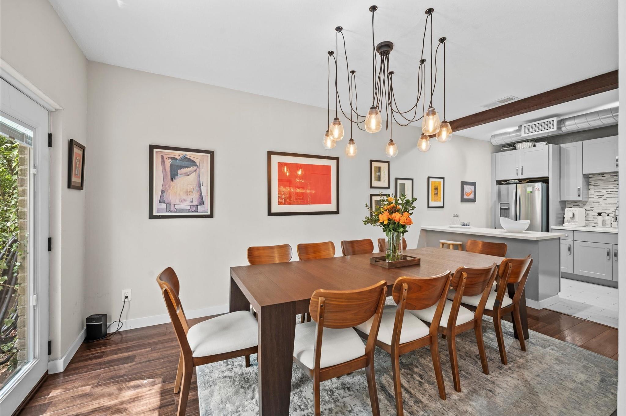 2100 Tanglewilde St #373, Houston, TX 77063 photo