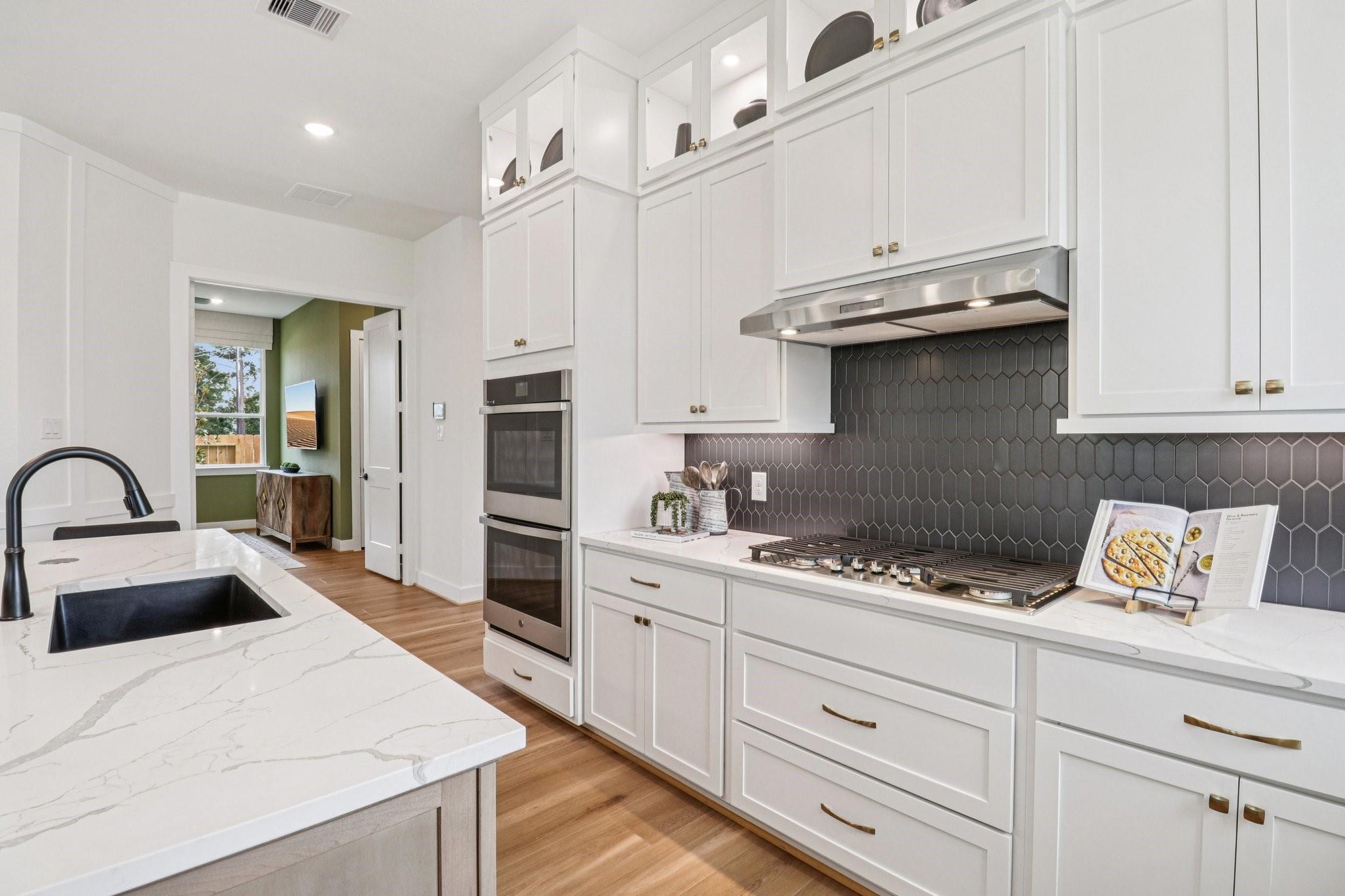 22305 Junction Peak Dr, Porter, TX 77365 photo