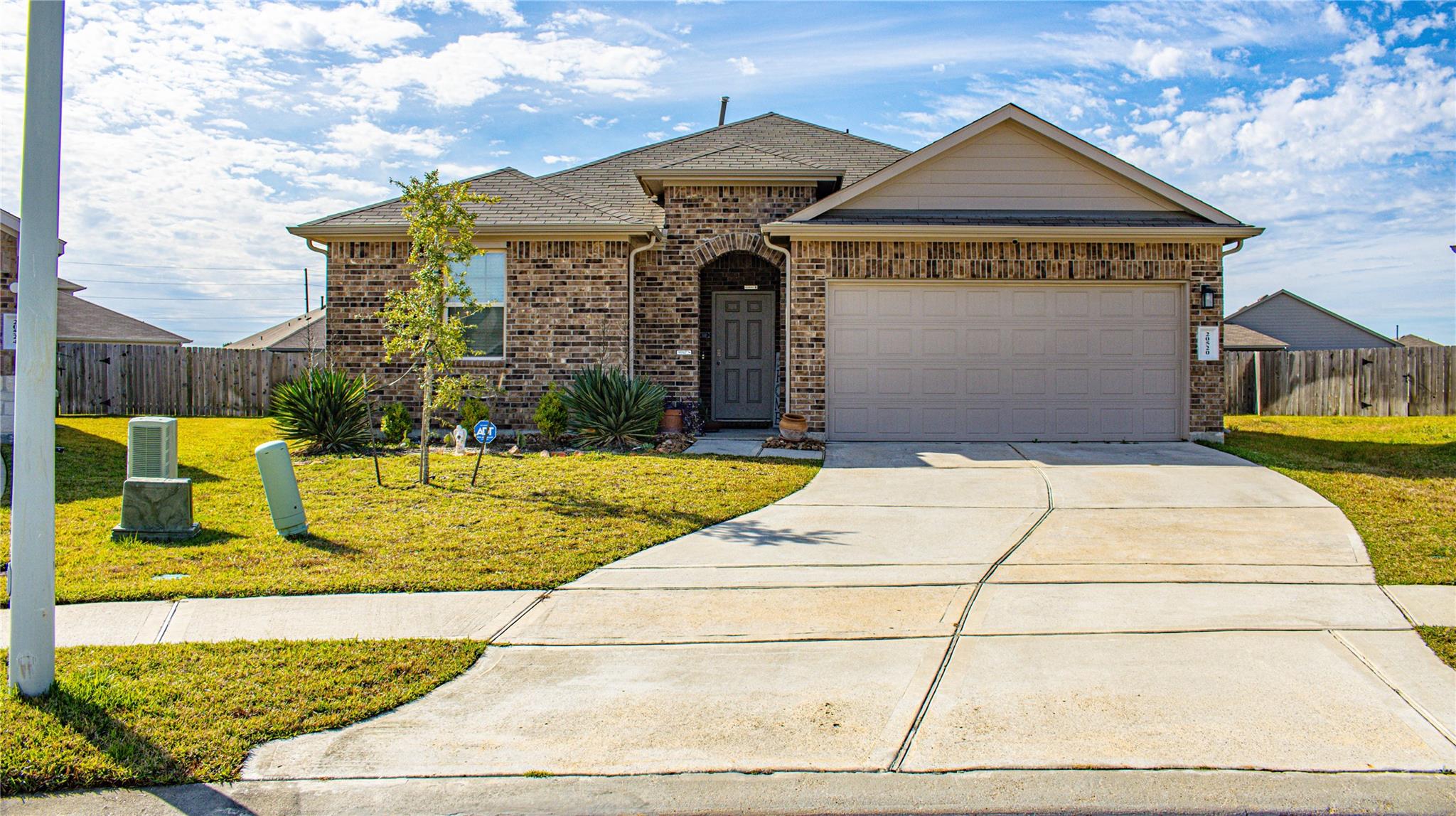 20520 Vaughn Forest Ct, Borger, TX 77357