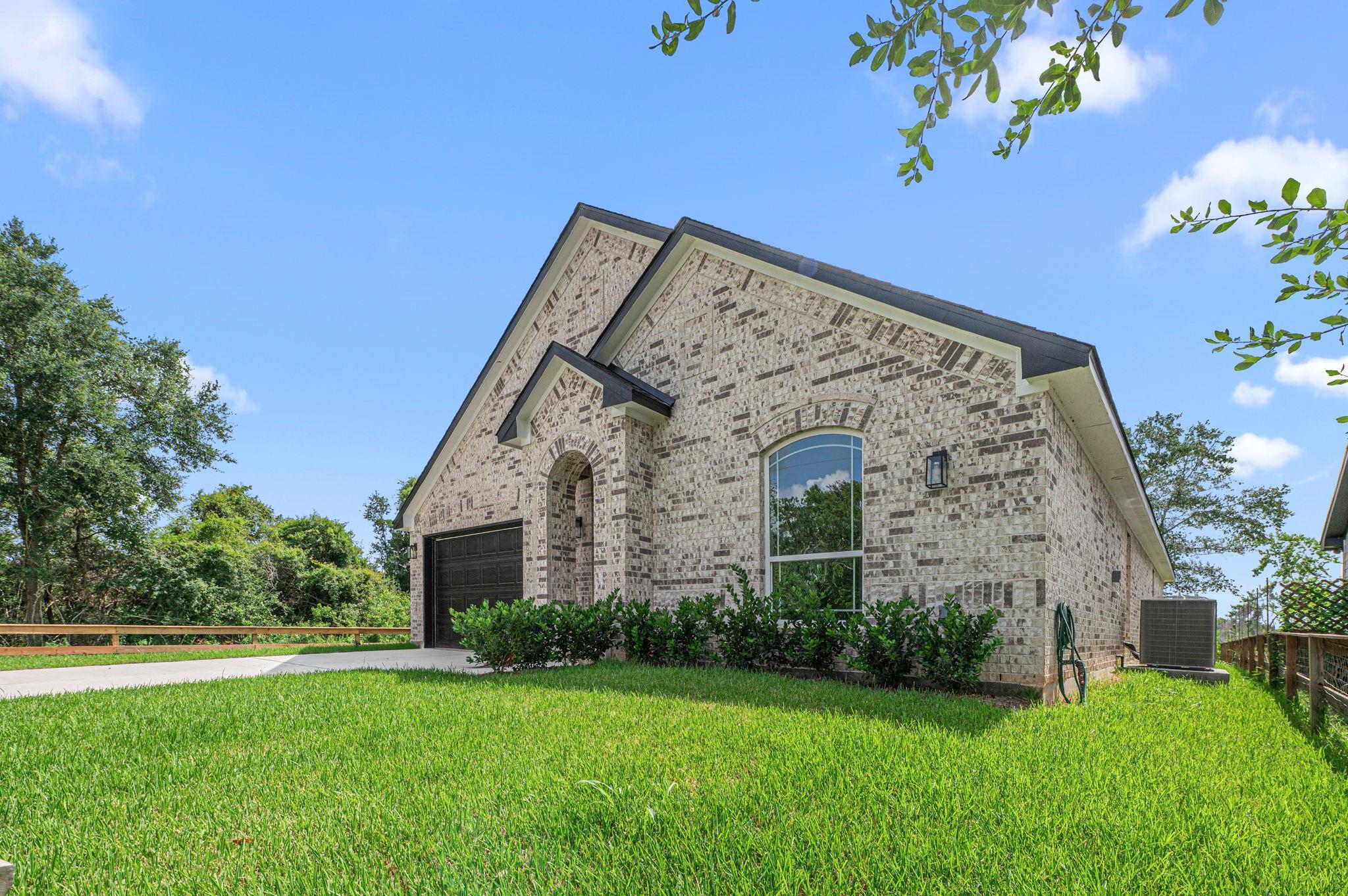 12911 Green Valley, Rosharon, TX 77583 photo