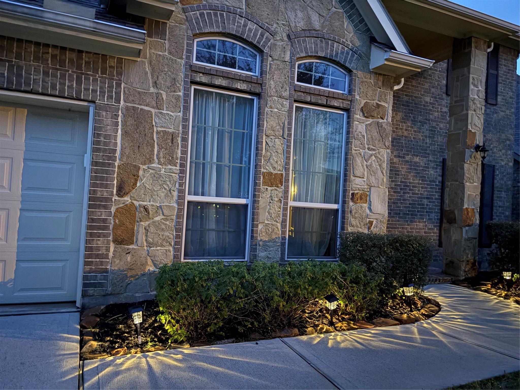 331 W Bend Dr, League City, TX 77573 photo
