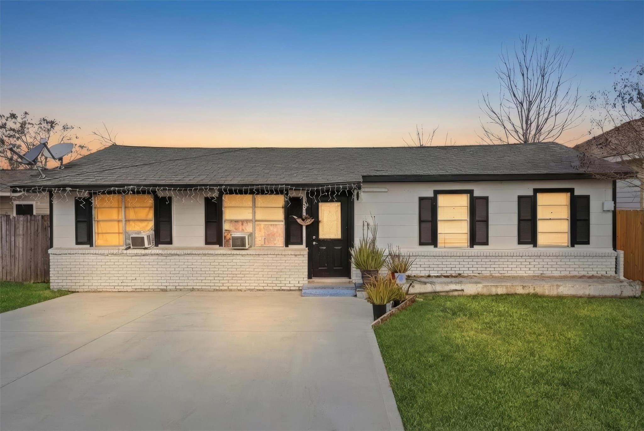 3531 Cedar Hill Ln, Houston, TX 77093 photo