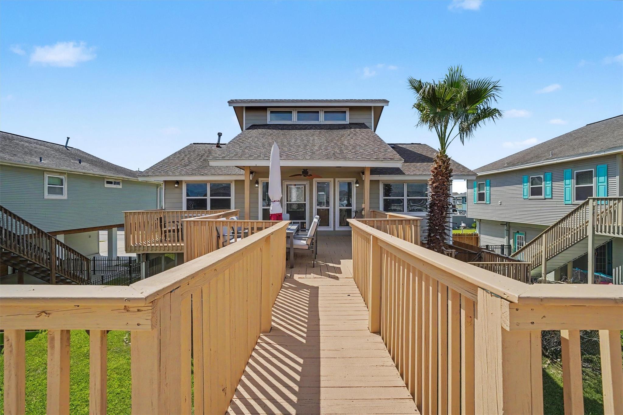 1016 Redfish St, Bayou Vista, TX 77563 photo