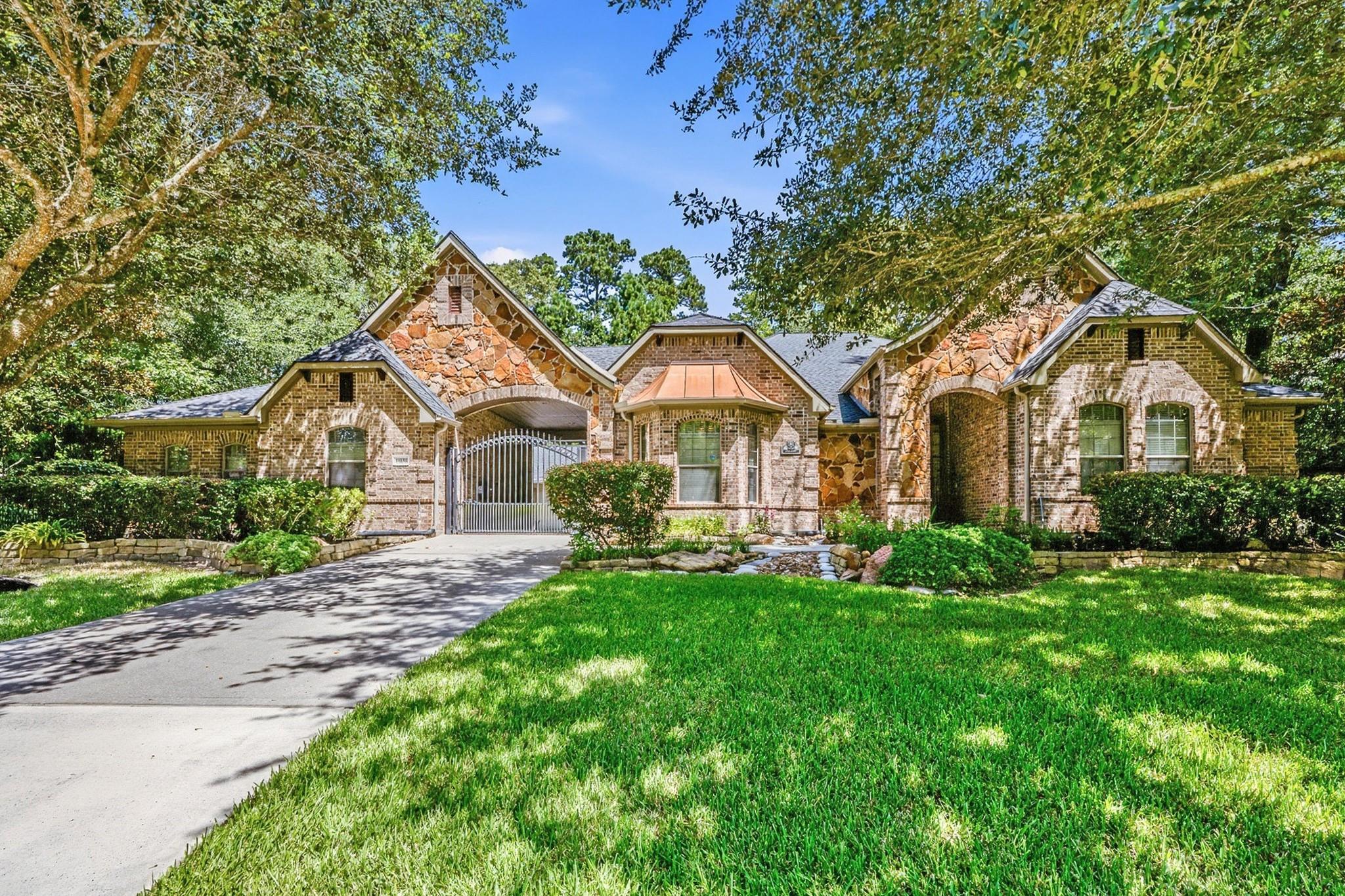 13120 Autumn Ash Dr, Conroe, TX 77302