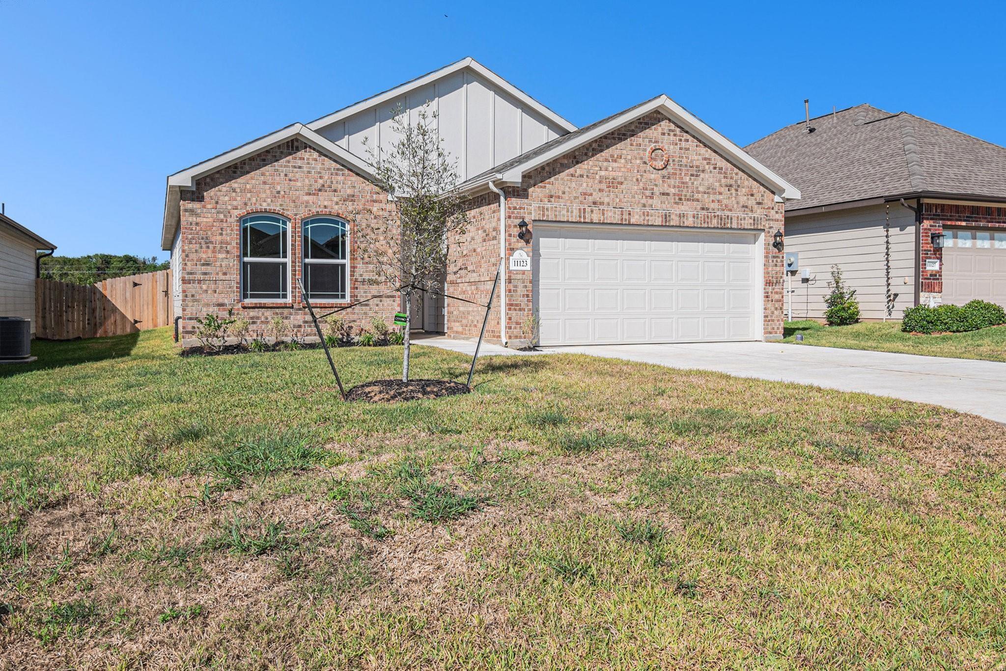 11123 Lulu Ln, Willis, TX 77318