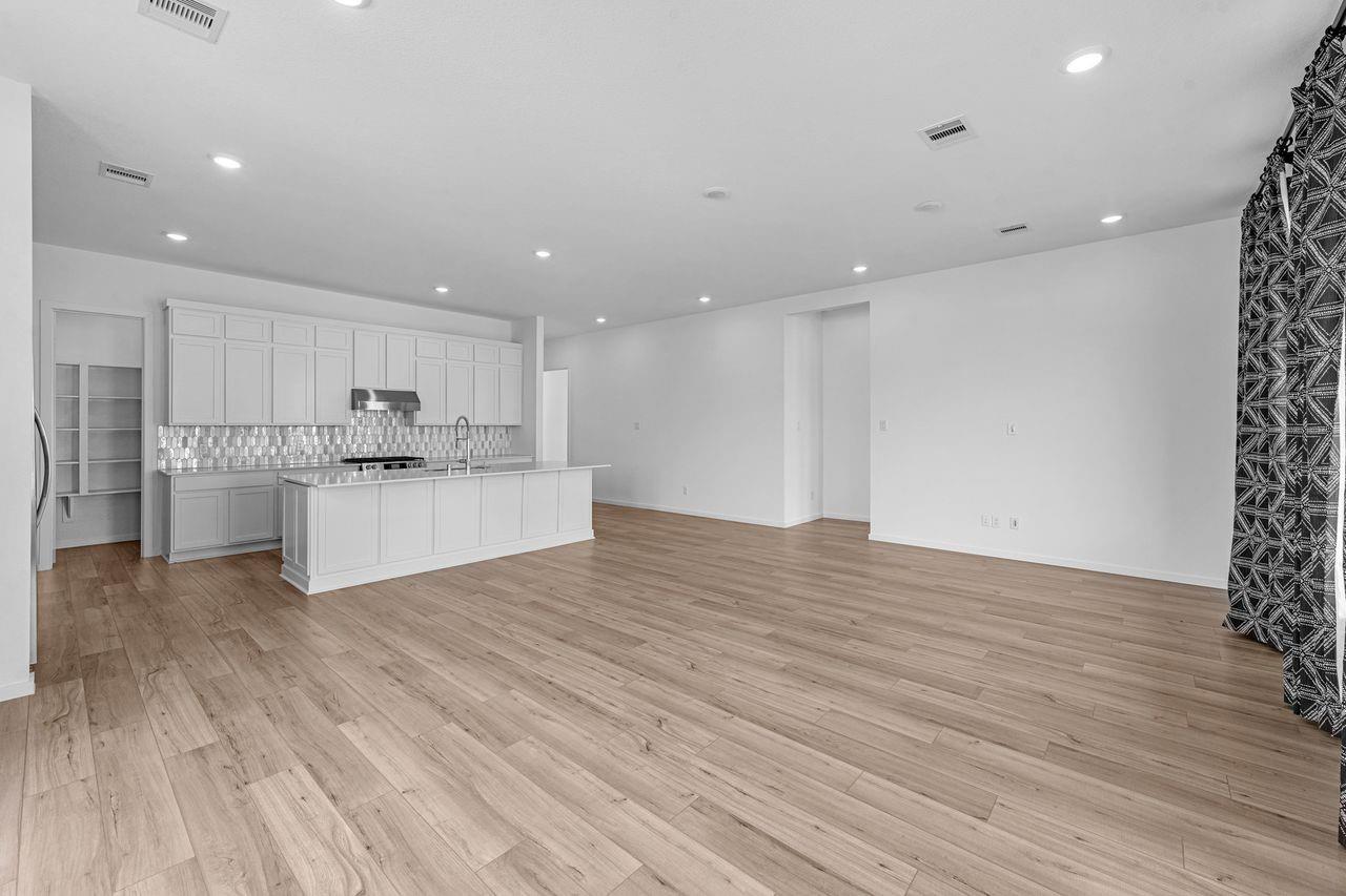 17511 Tulip Willow Way, Hockley, TX 77447 photo
