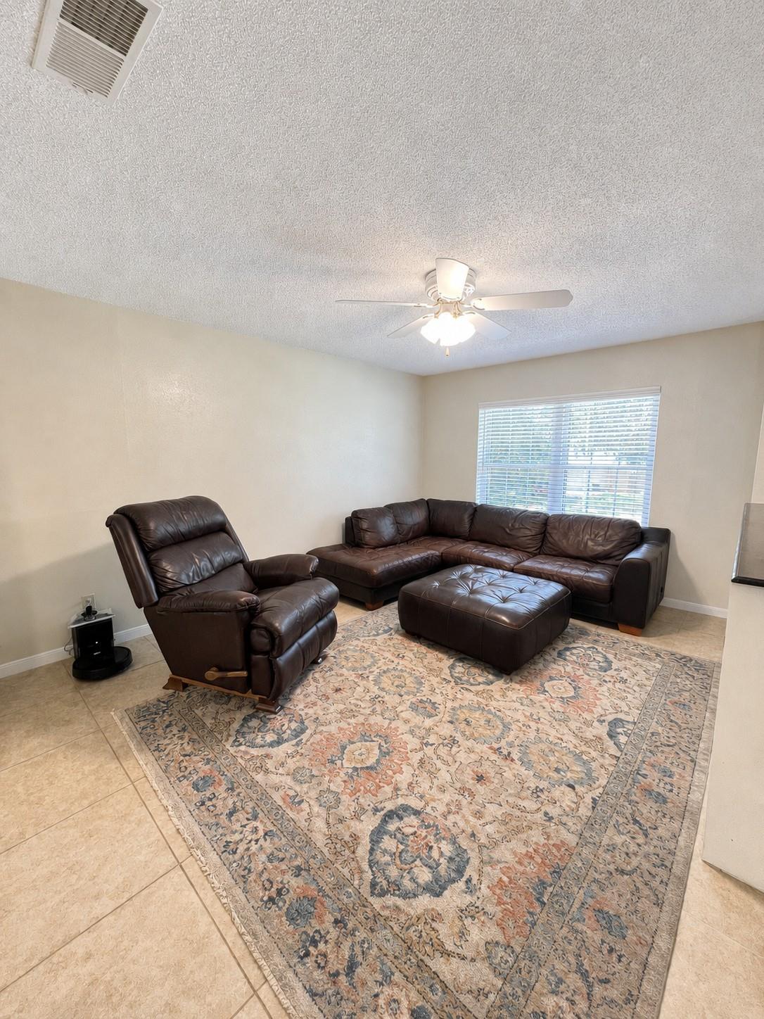 15219 Mcconn St, Houston, TX 77598 photo