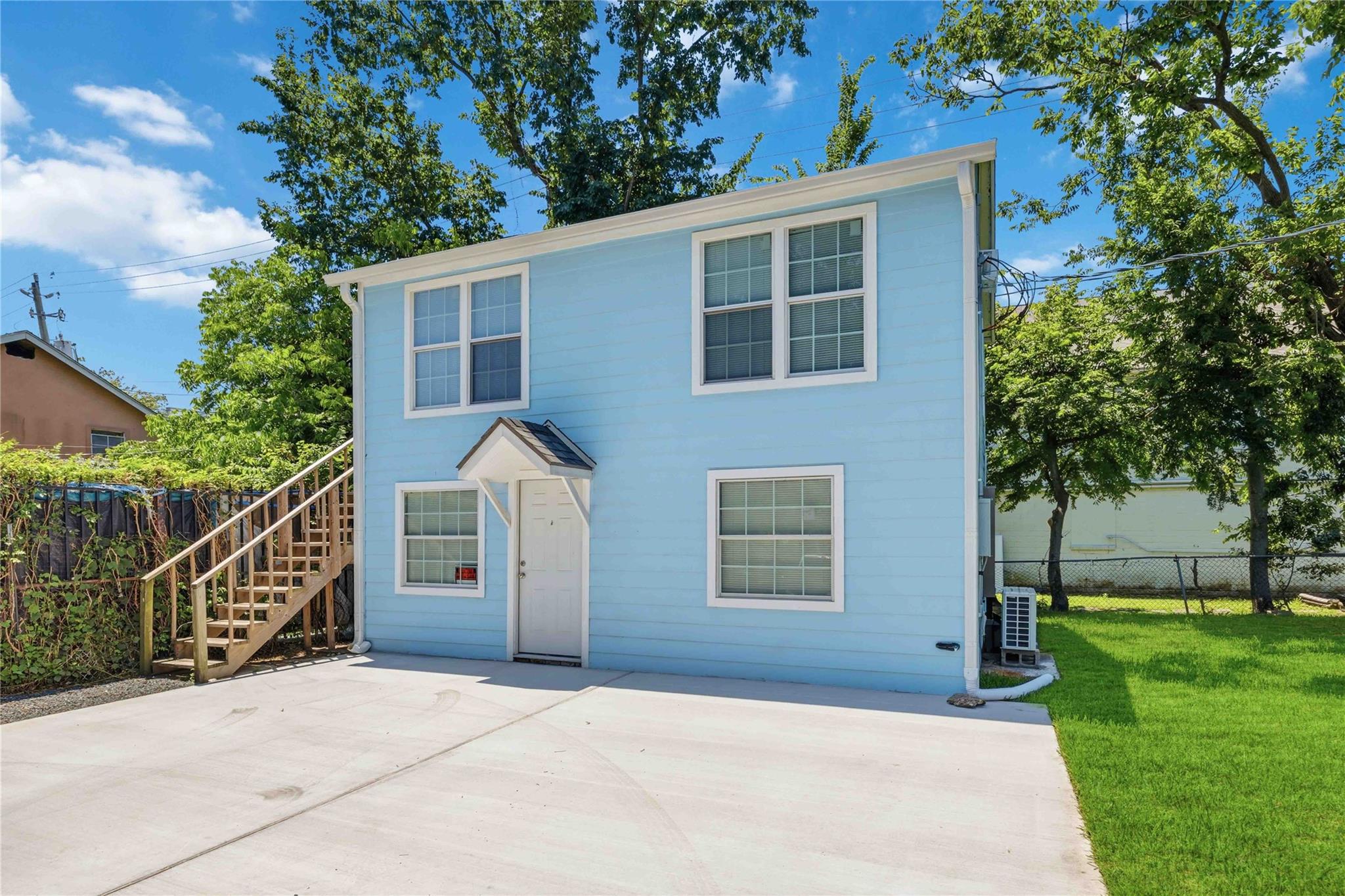 626 Henke St, Houston, TX 77020 photo