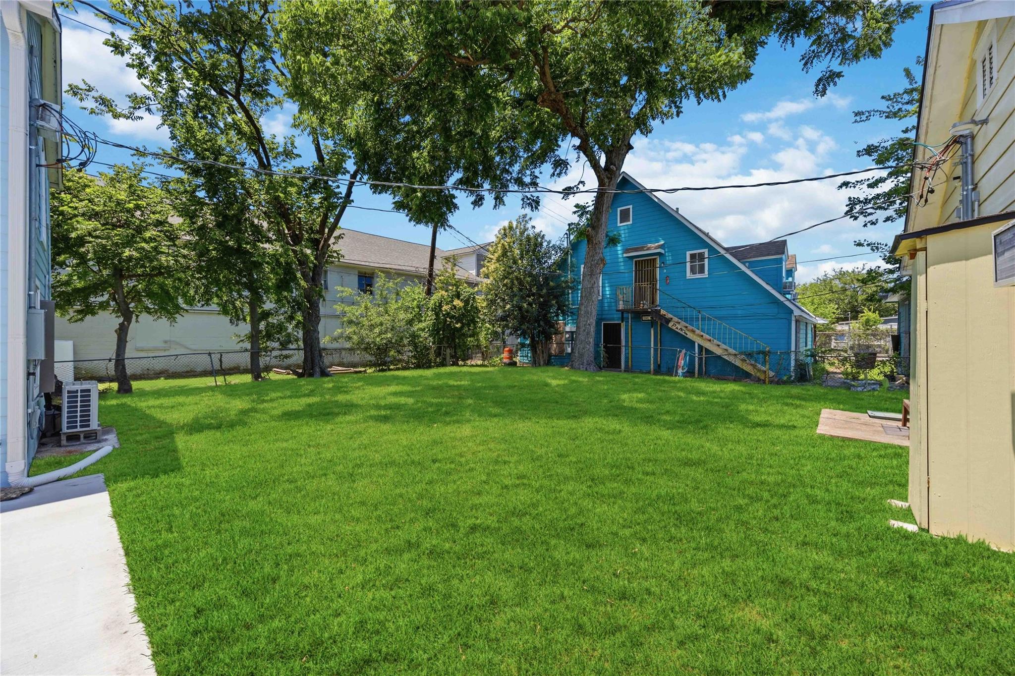 626 Henke St, Houston, TX 77020 photo