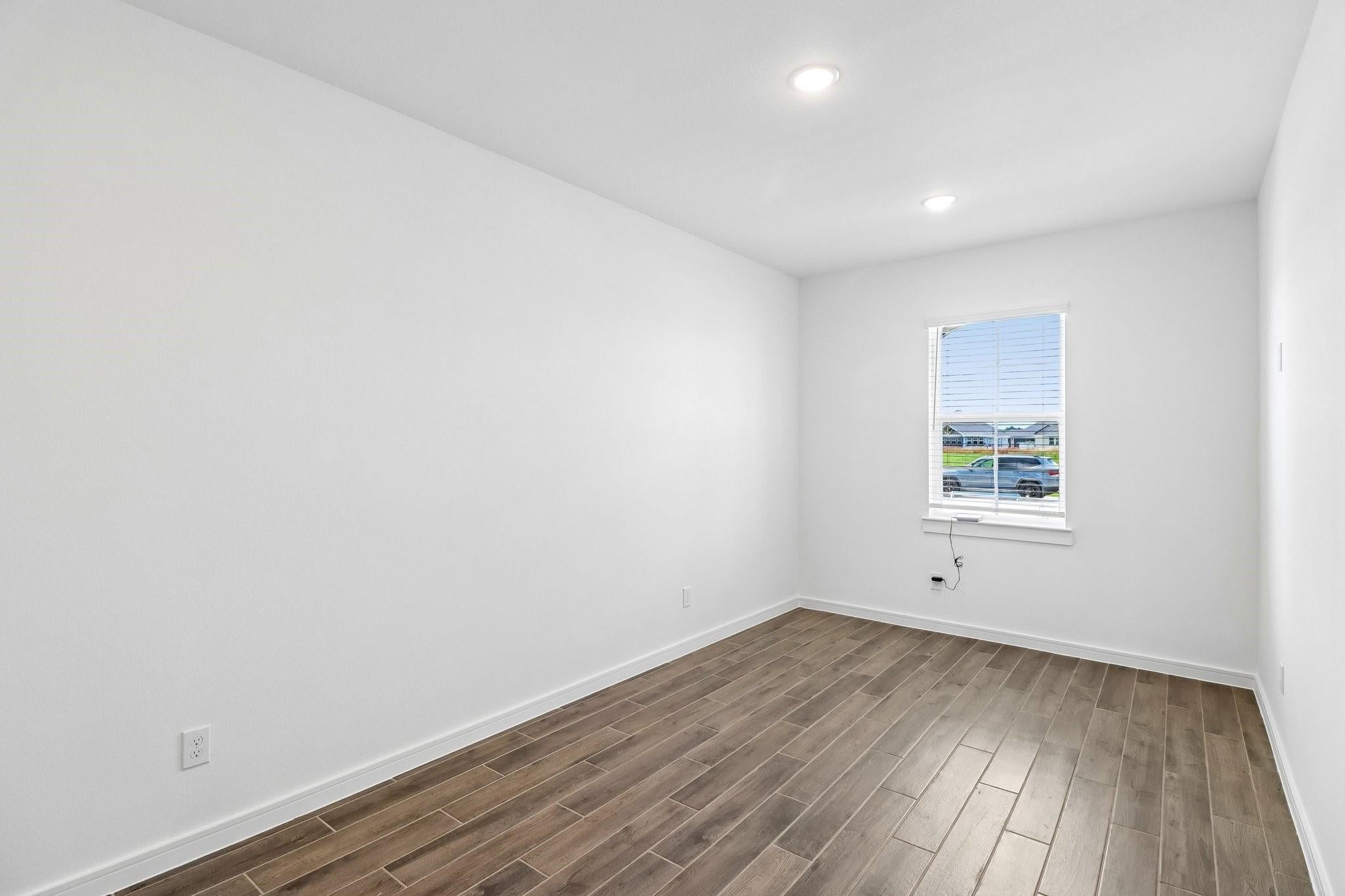 12406 Fashion Cir, Mont Belvieu, TX 77535 photo