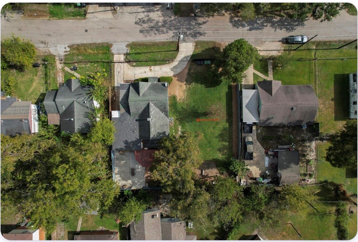 4303 Castor St, Houston, TX 77022 photo