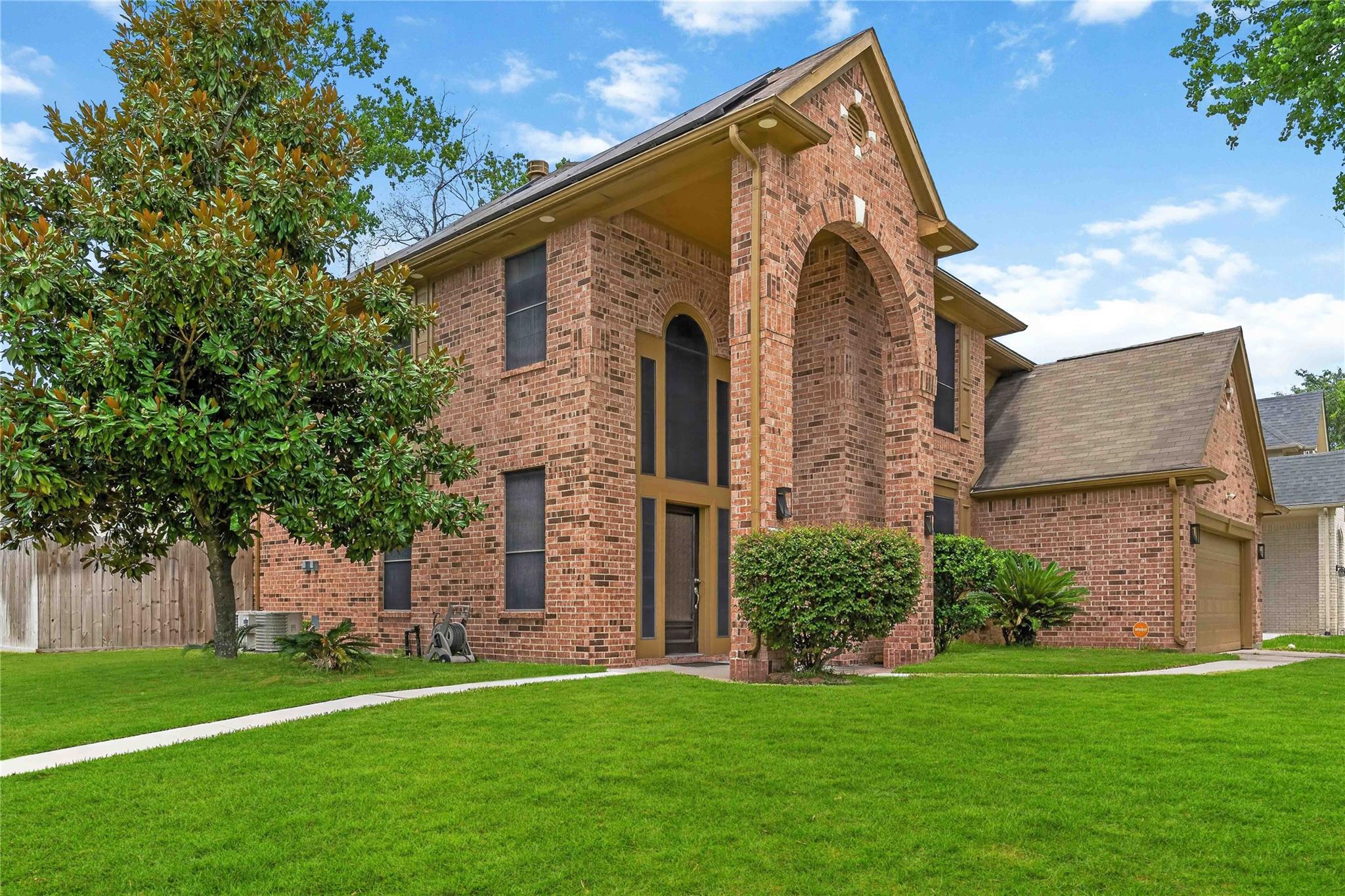 2142 Laurel Forest Way, Houston, TX 77014 photo